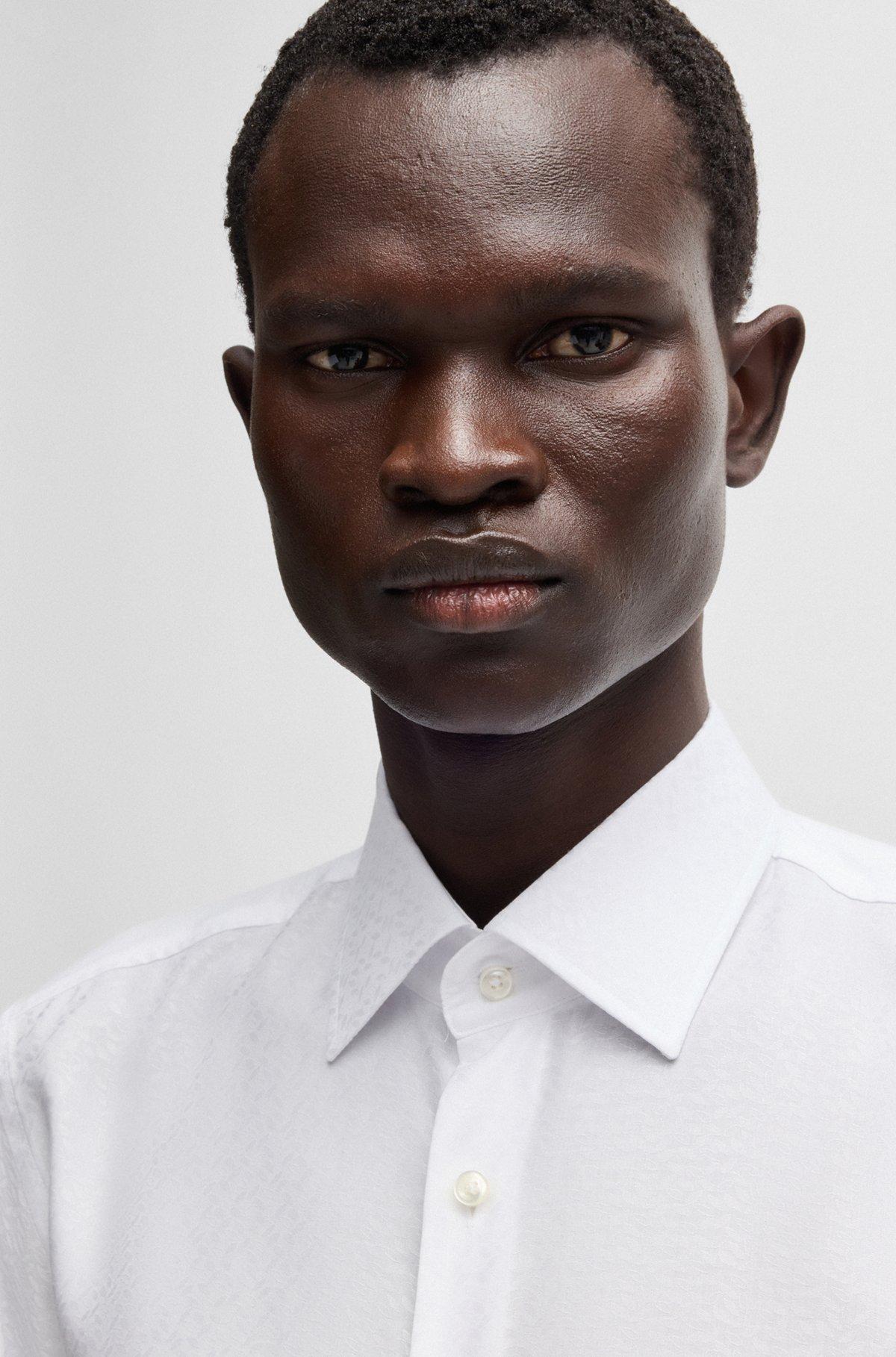 Slim-fit shirt with leaf jacquard Product Image