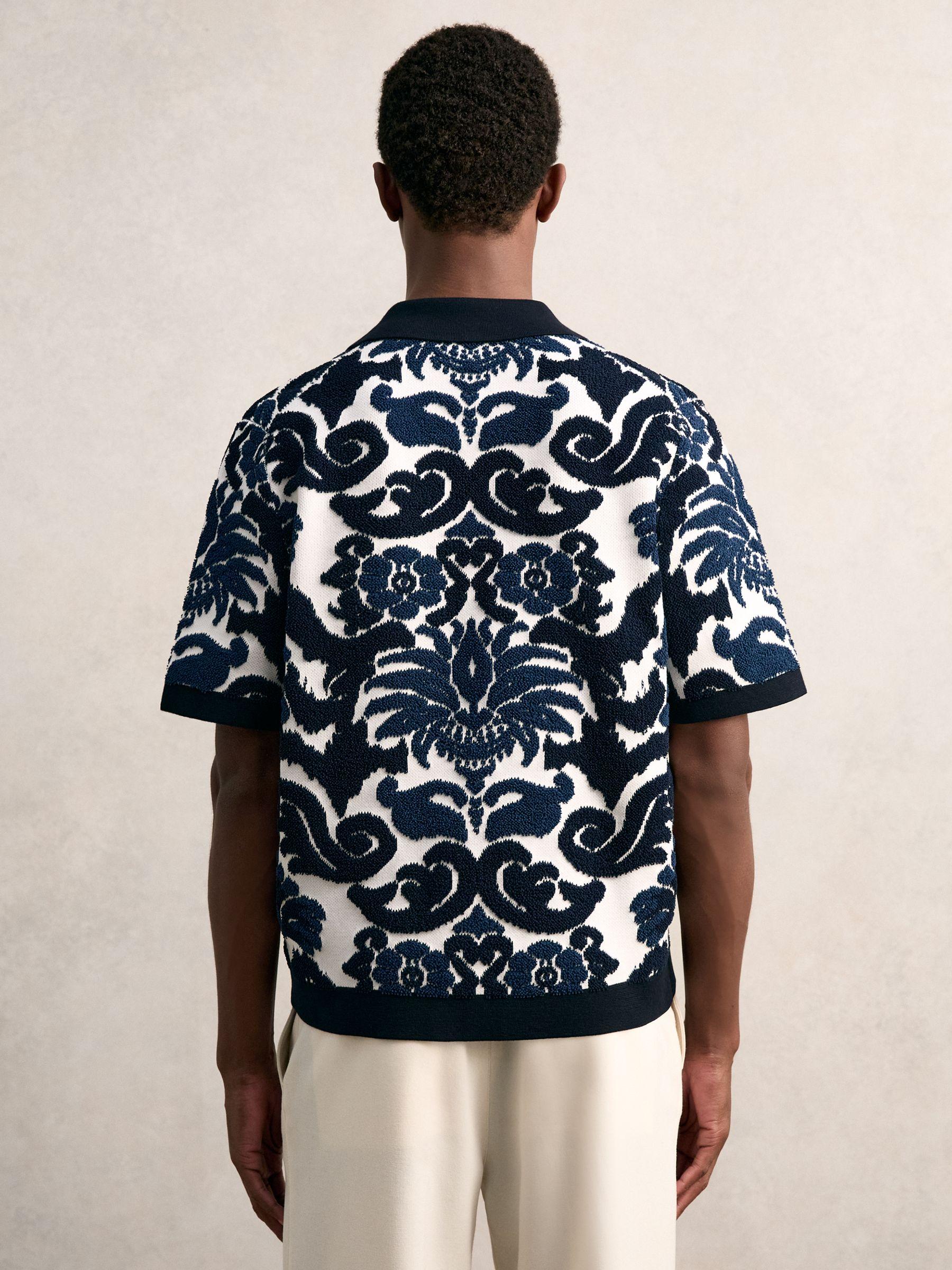 Paisley Jacquard Knit Shirt in Navy Blue/White Product Image