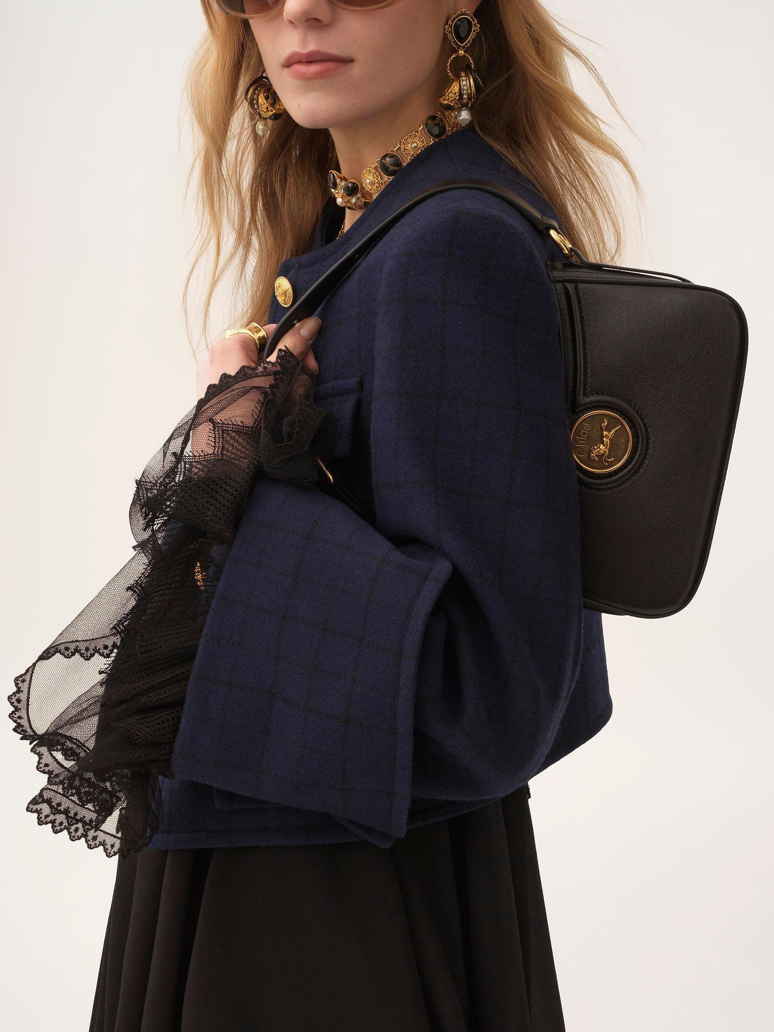 Horse Medal shoulder bag in grained leather Product Image