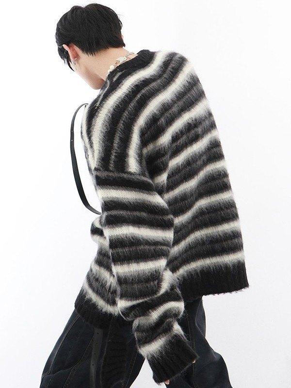 Men's Contrast Striped Fuzzy Knit Sweater Product Image