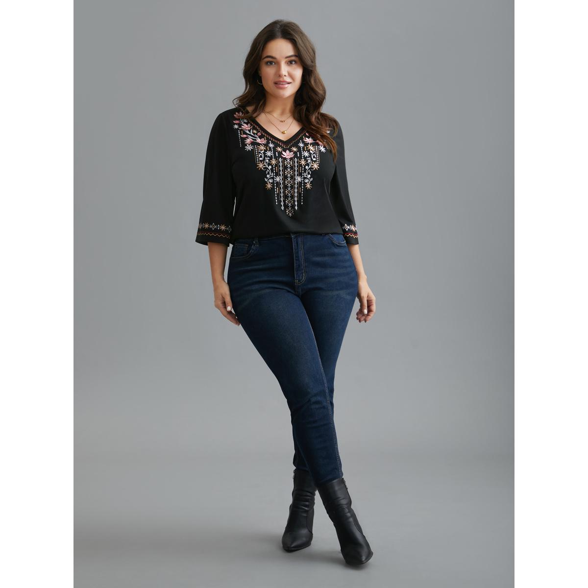 Plus Size Floral Embroidered V-Neck T-shirt Black Women Elegant Embroidered Natural Flowers V-neck Everyday T-shirts BloomChic 12/L Product Image