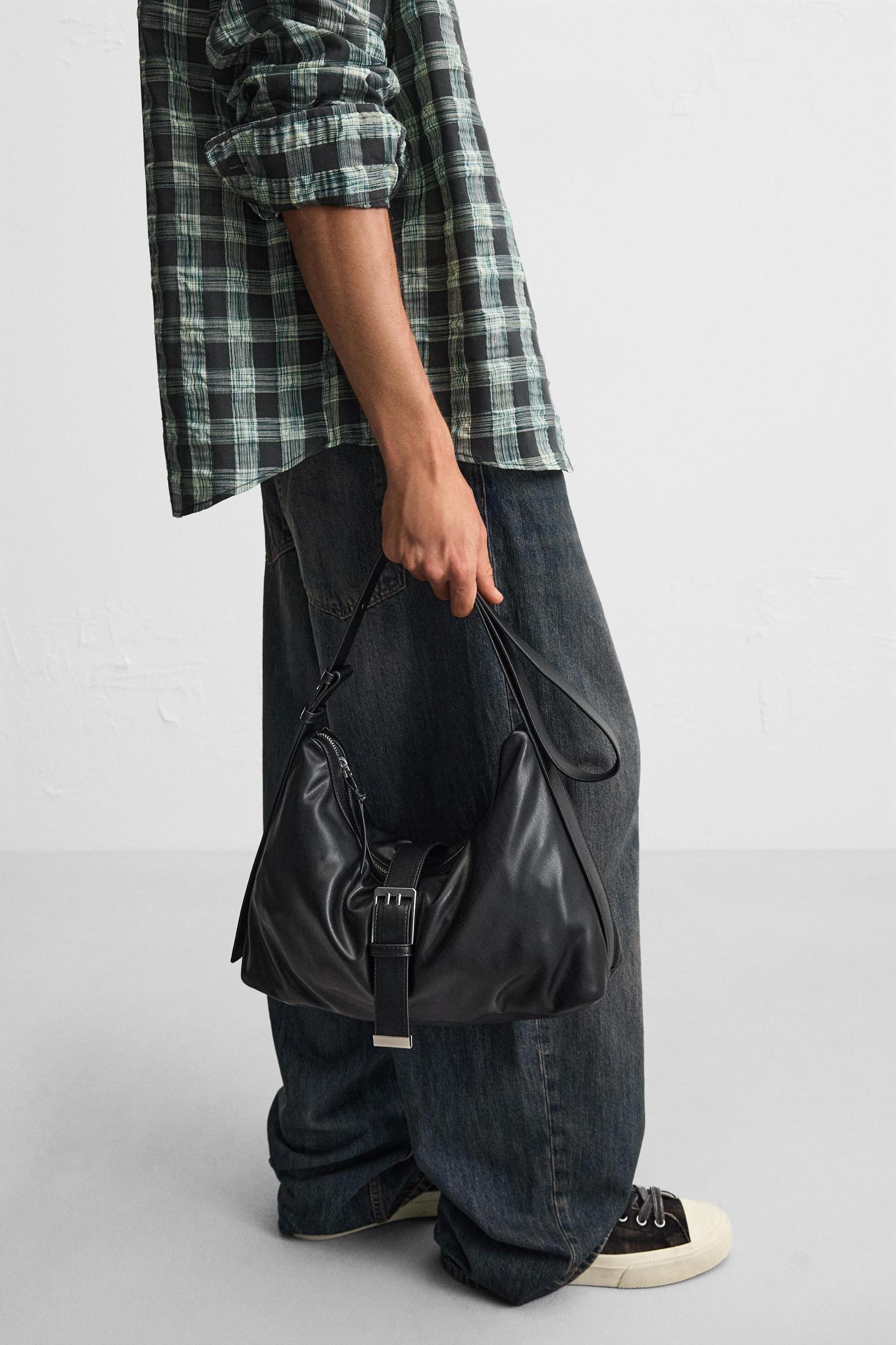 BUCKLE CROSSBODY BAG Product Image