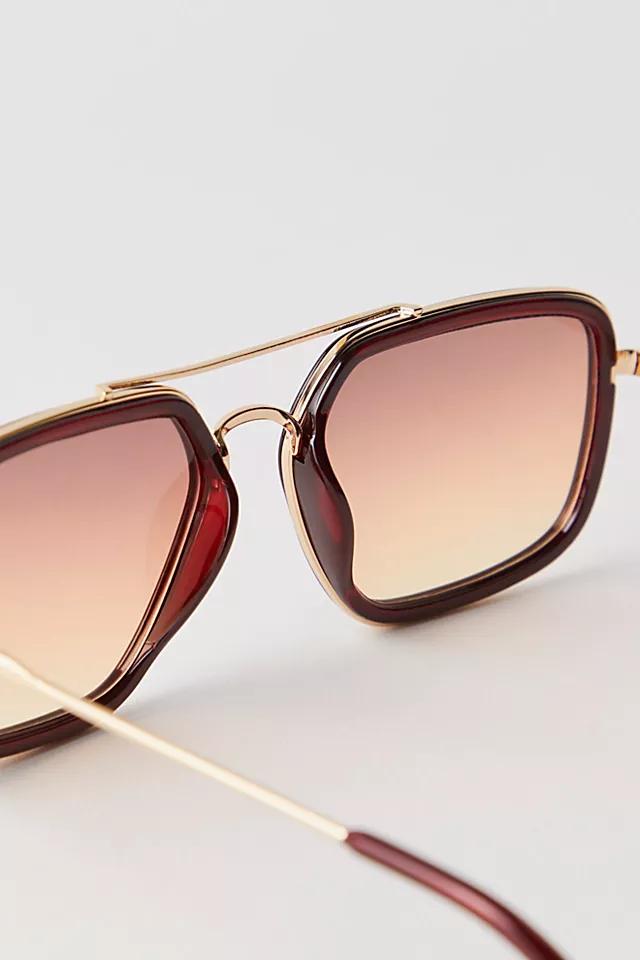 Luna Classic Aviator Sunglasses Product Image