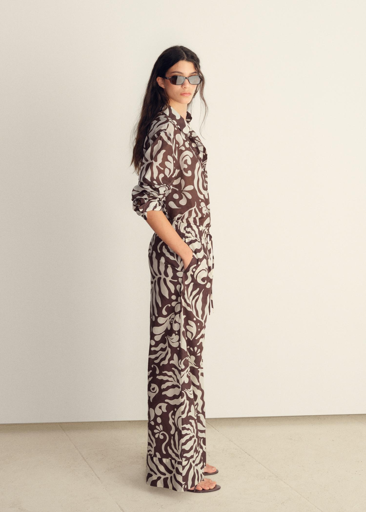Printed cotton pants - Women | MANGO USA Product Image