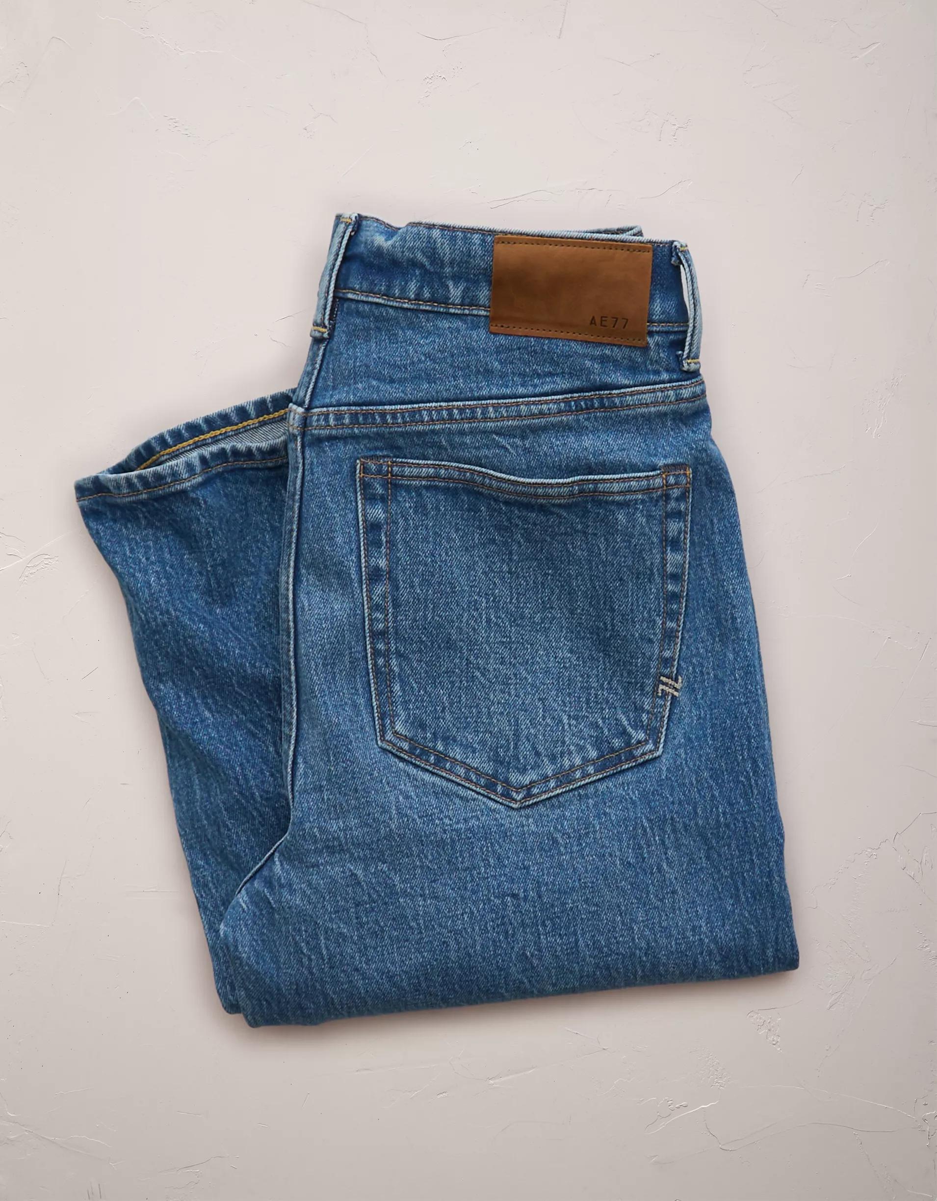 AE77 Premium Vintage Straight Jean Product Image