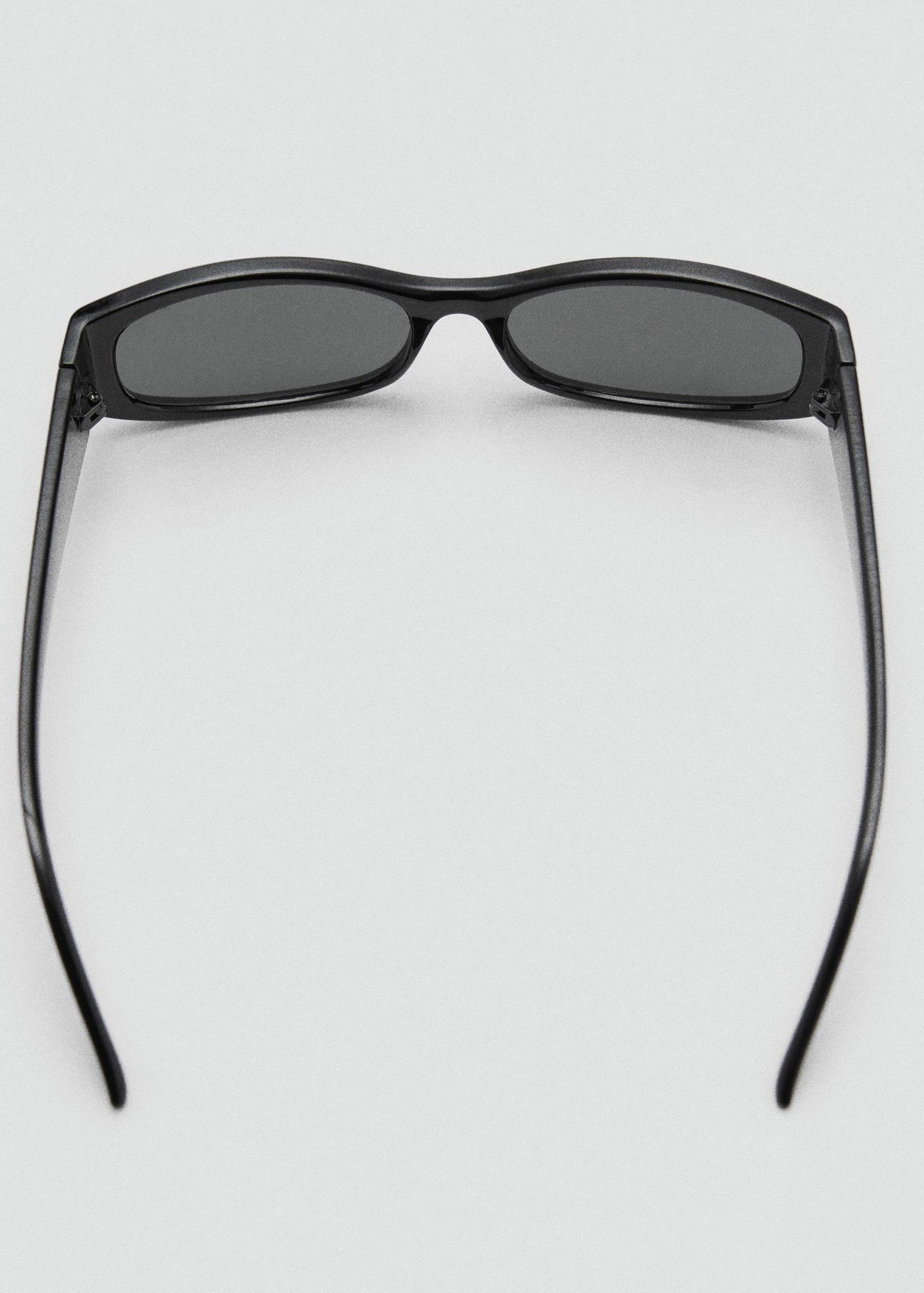 Rectangular-frame sunglasses - Women | MANGO USA Product Image