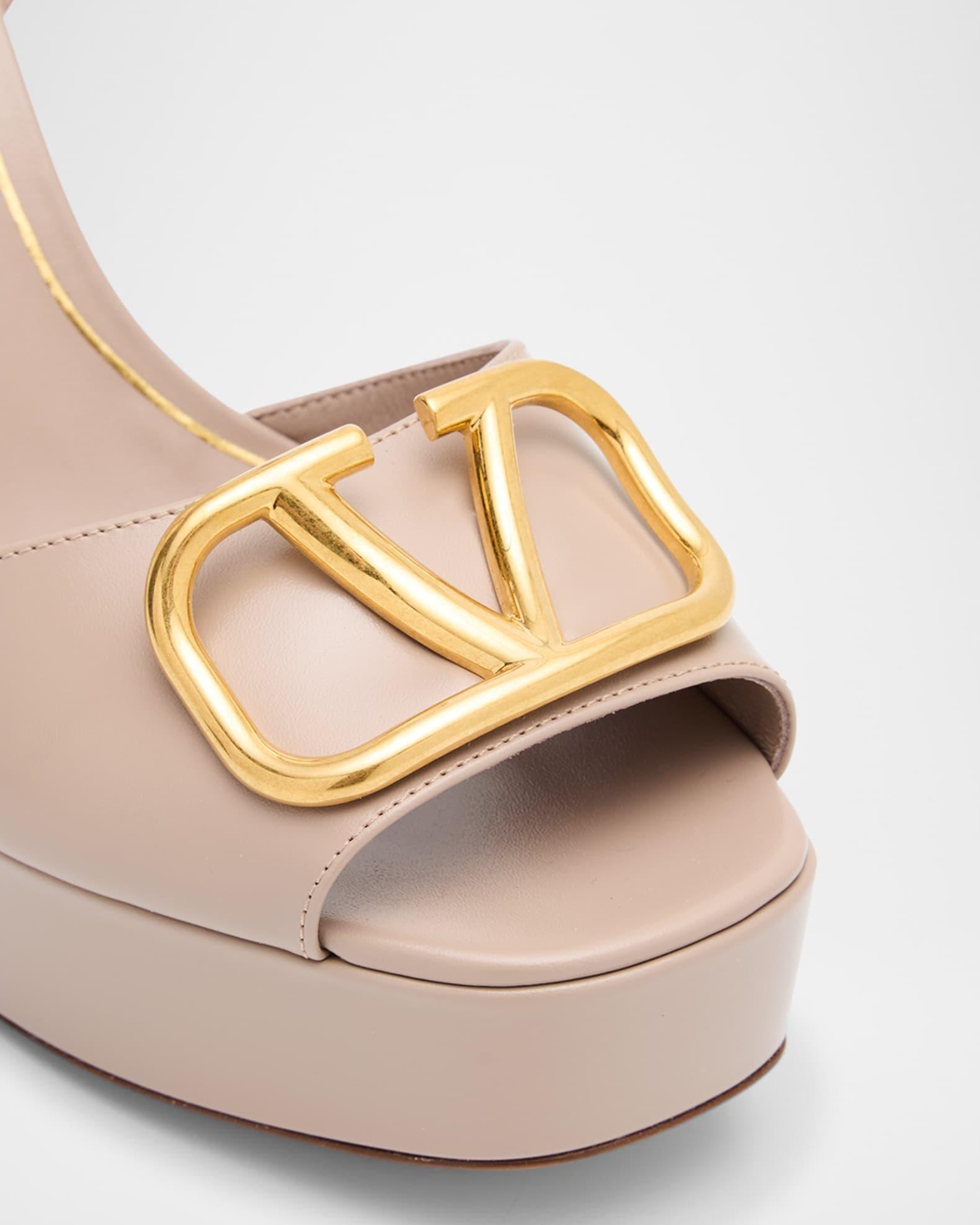 VLogo Signature Nappa Leather Platform Sandals Product Image