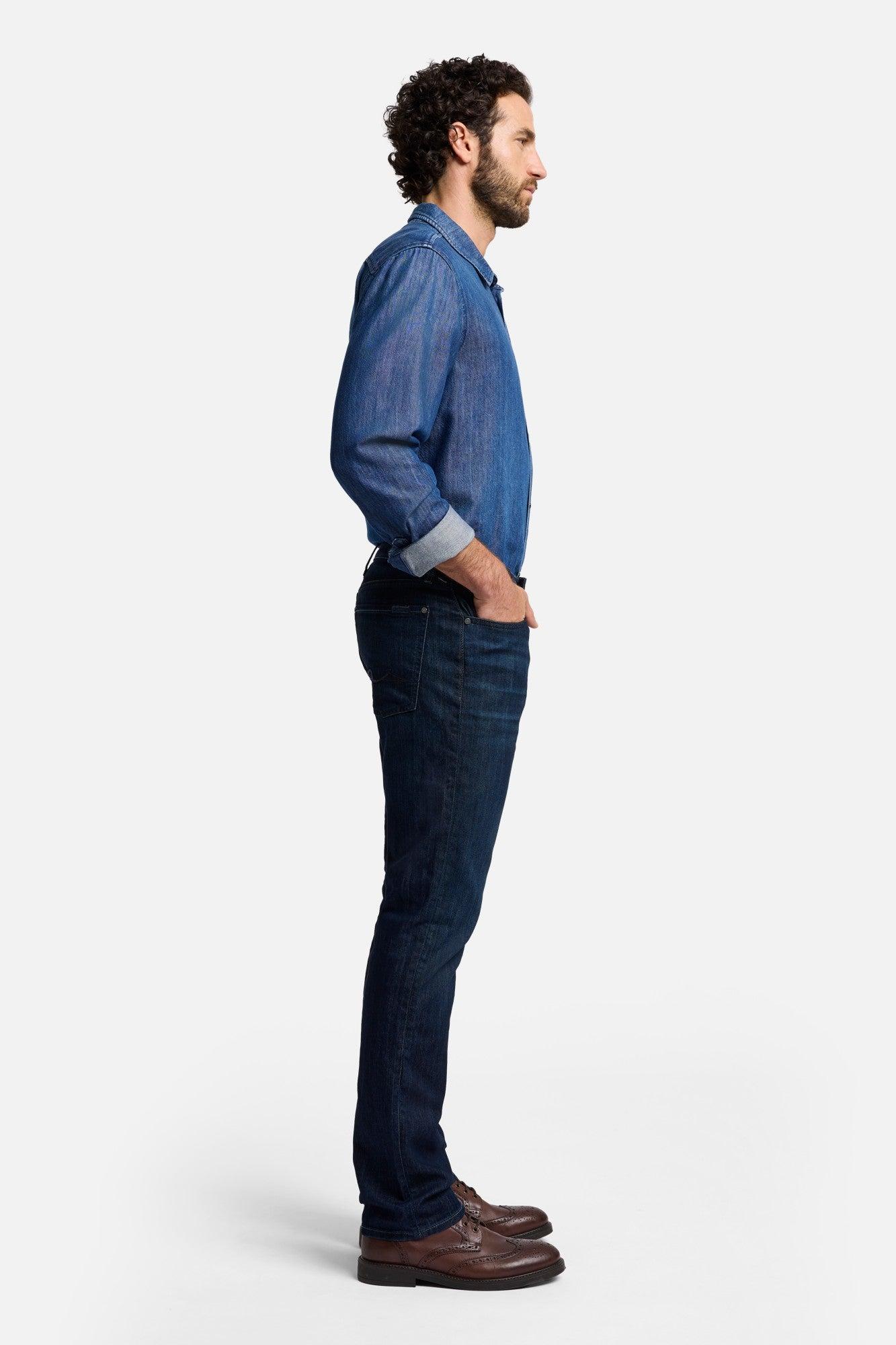 Airweft Denim The Straight in Perennial Male Product Image