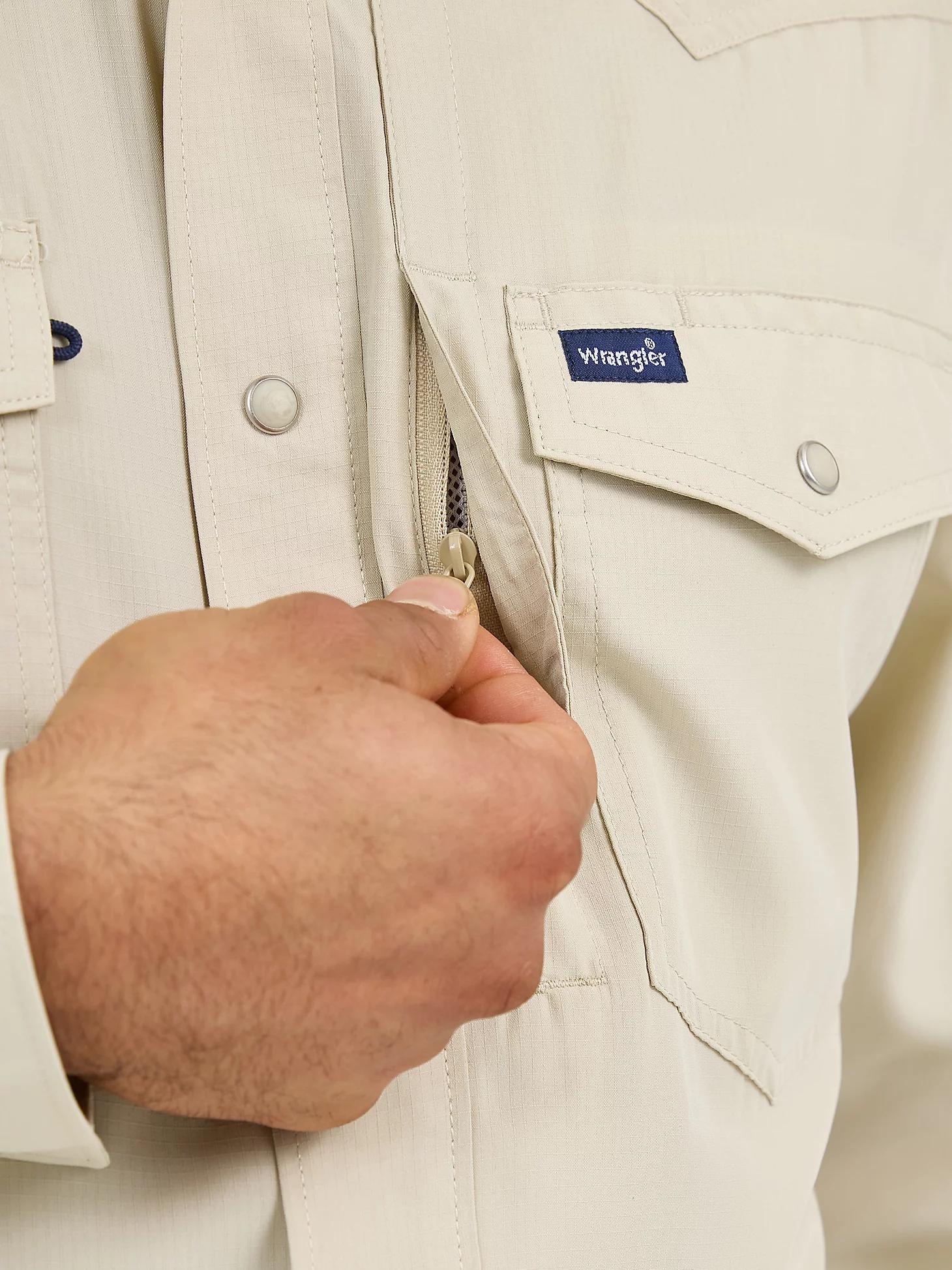 Men's Wrangler Performance Snap Long Sleeve Solid Shirt | Men's SHIRTS | Wrangler® Product Image