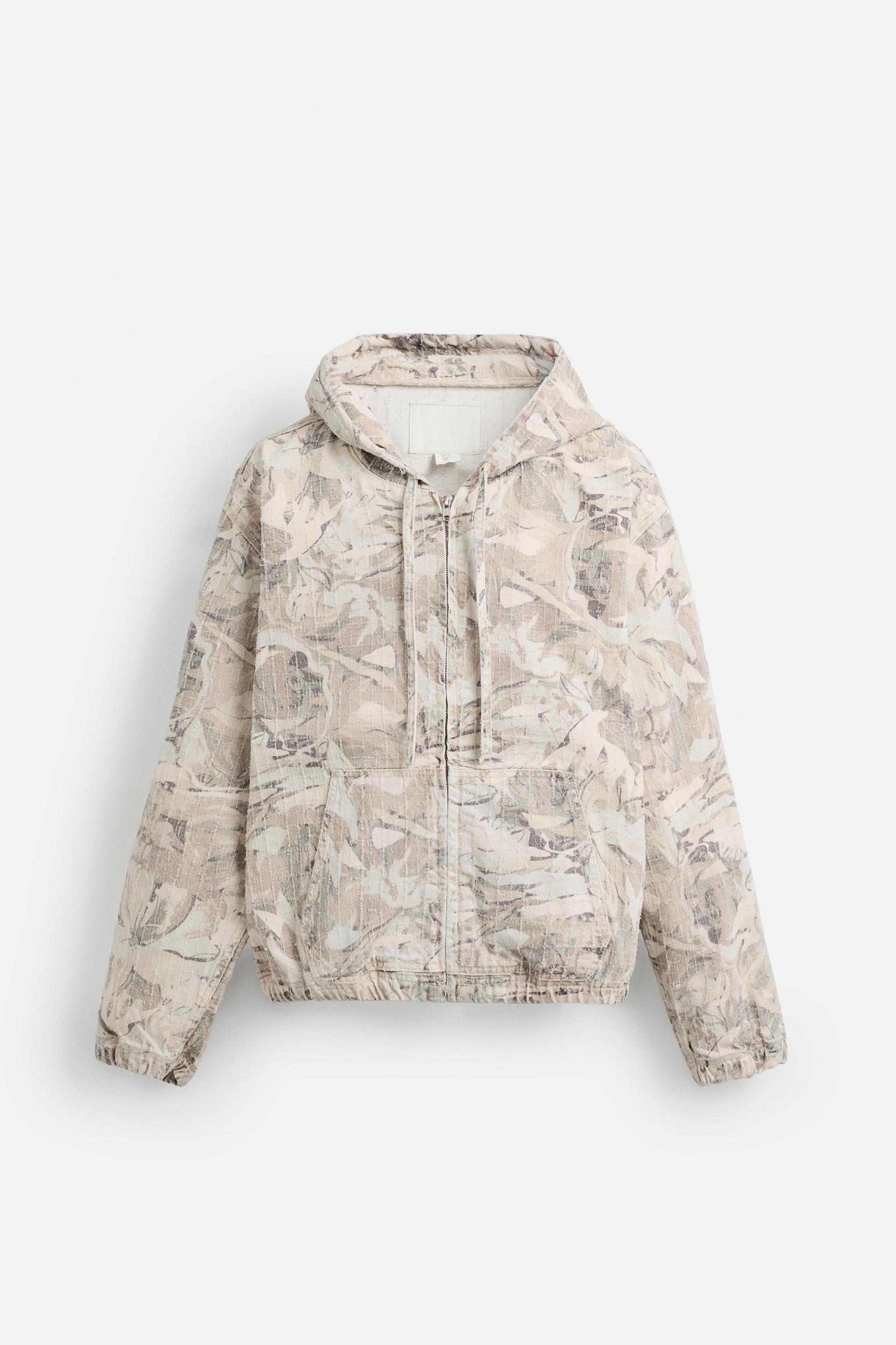 ABSTRACT PRINT DENIM JACKET Product Image