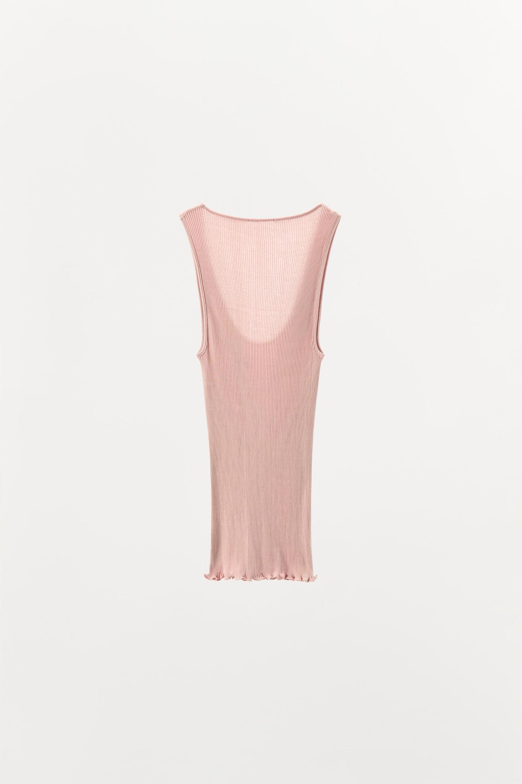 100% SILK RIBBED TOP Product Image