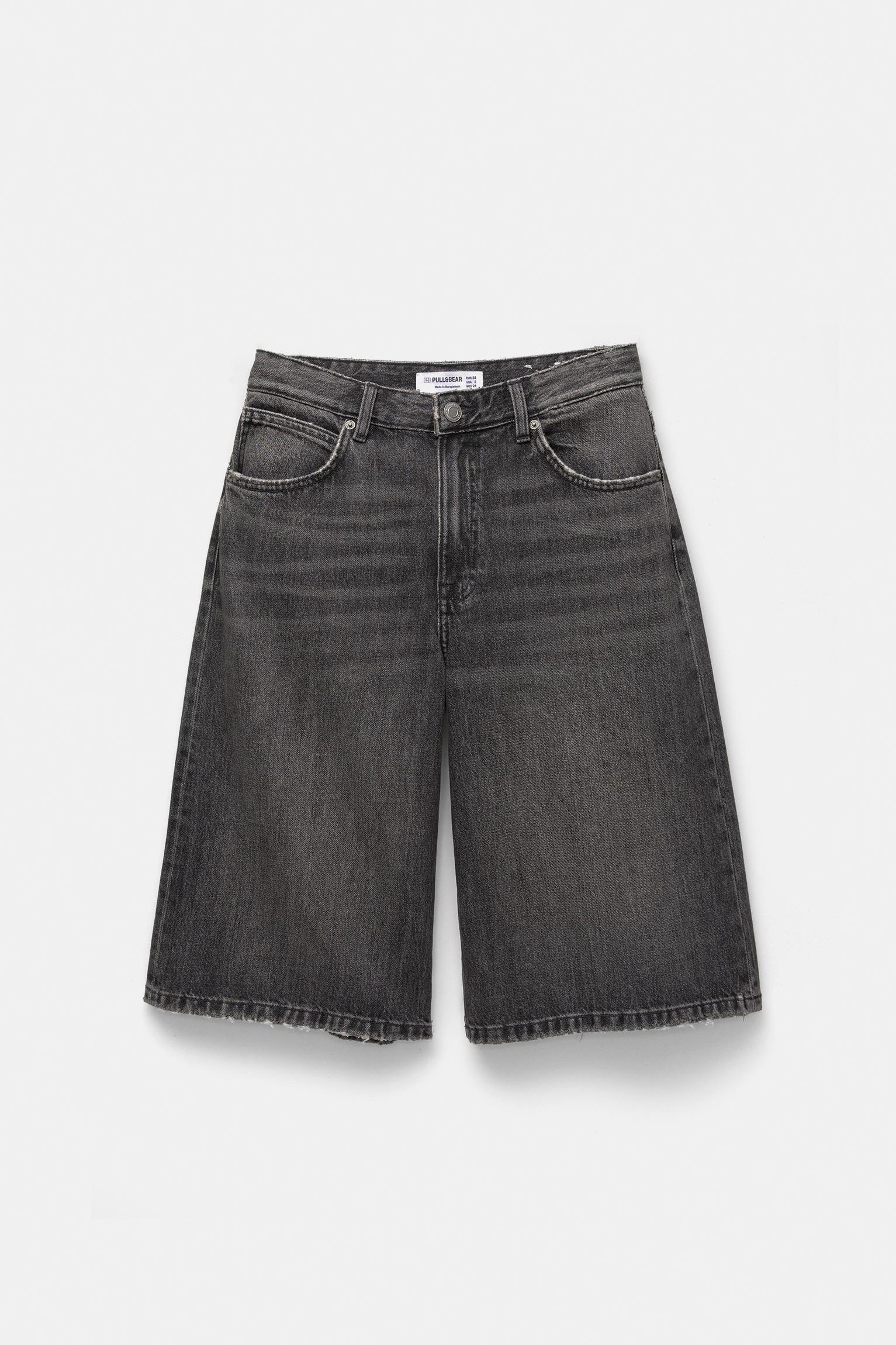 Low-rise baggy jorts Product Image