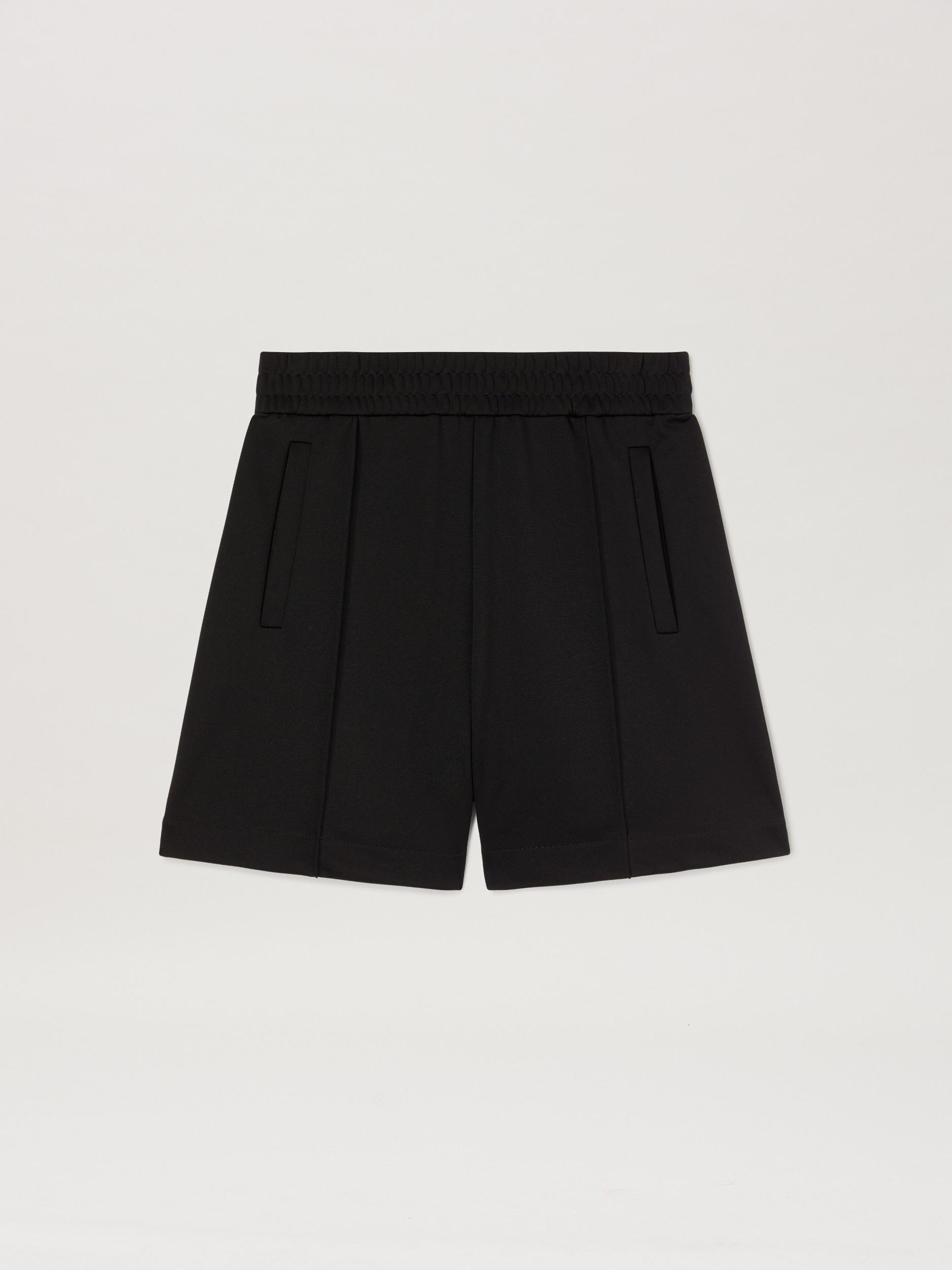 BACK CURVED LOGO TRACK SHORTS BLACK - OF Product Image