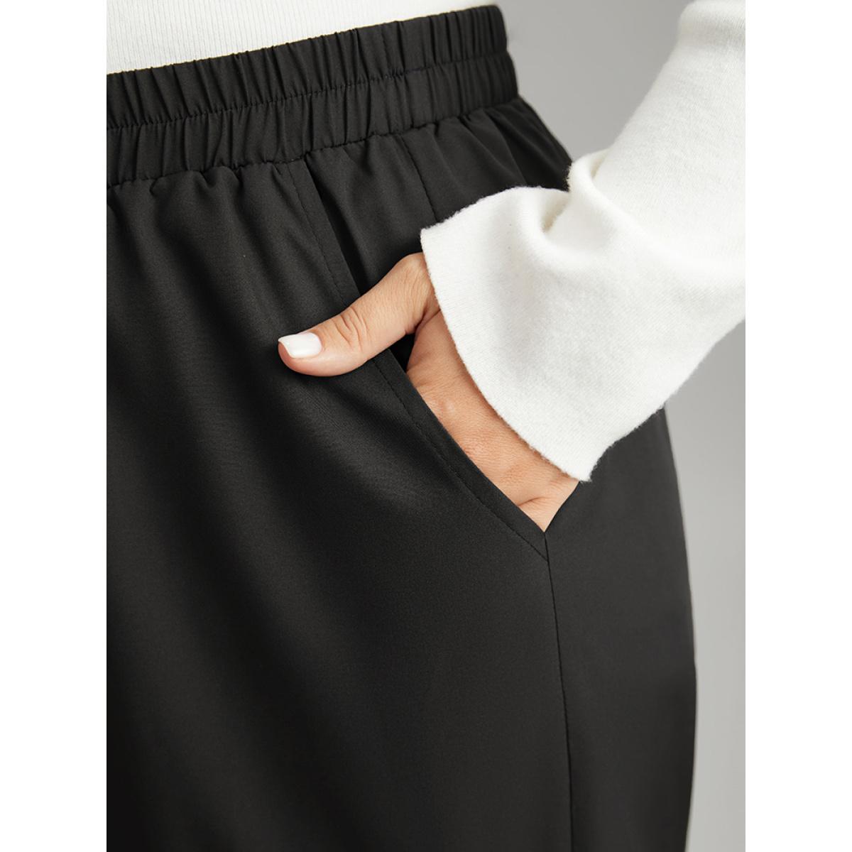 Plus Size Contrast Trim Slant Pocket Elastic Waist Pants Women Black Vacation Straight Leg High Rise Dailywear Pants BloomChic 14-16/1X Product Image