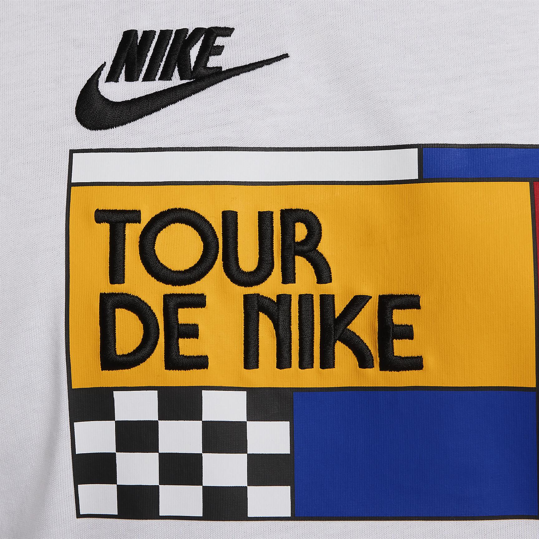 Mens Nike Sportswear T-Shirt | HF7043-100 Product Image