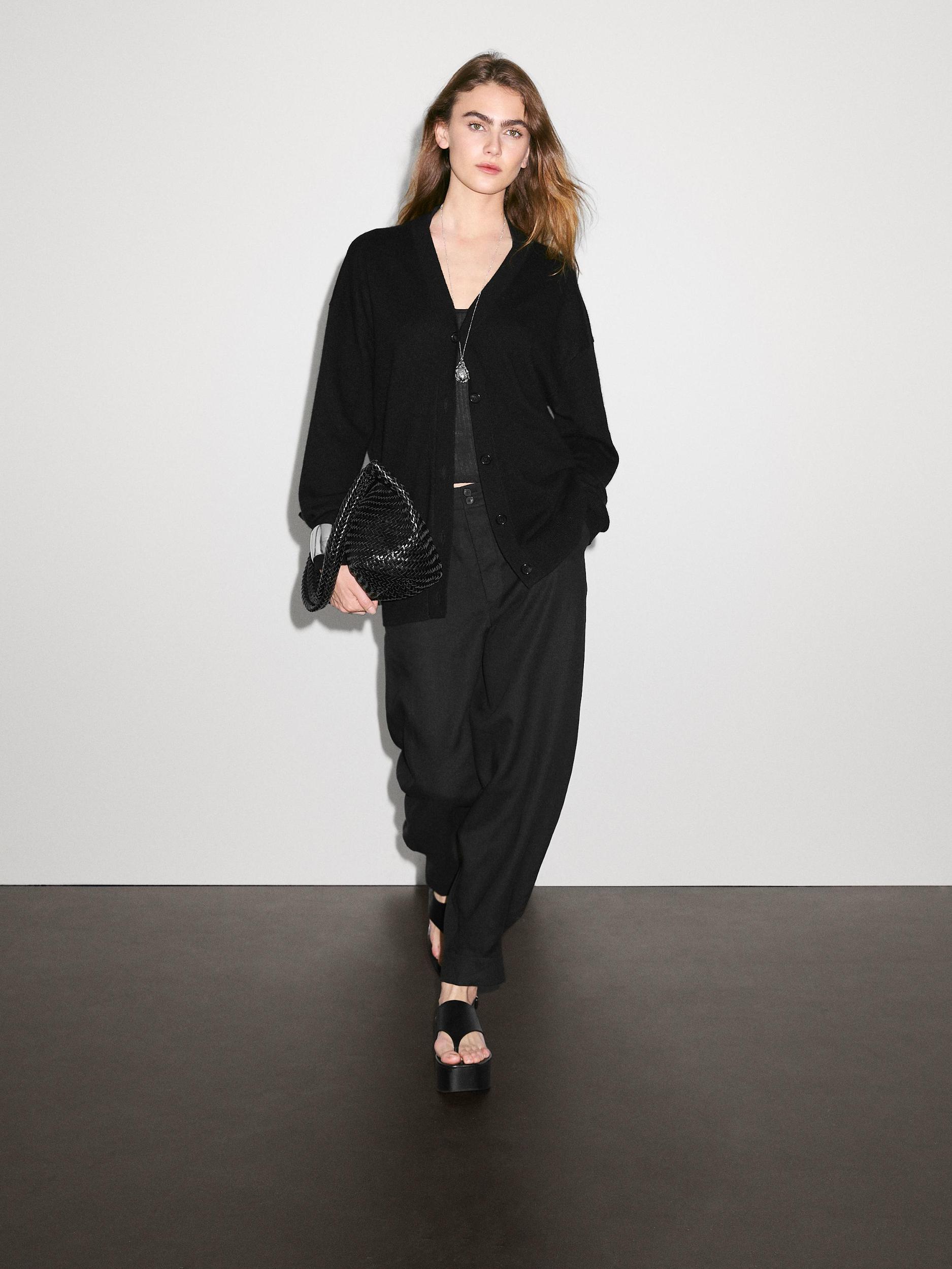 100% cashmere V-neck oversize cardigan Product Image