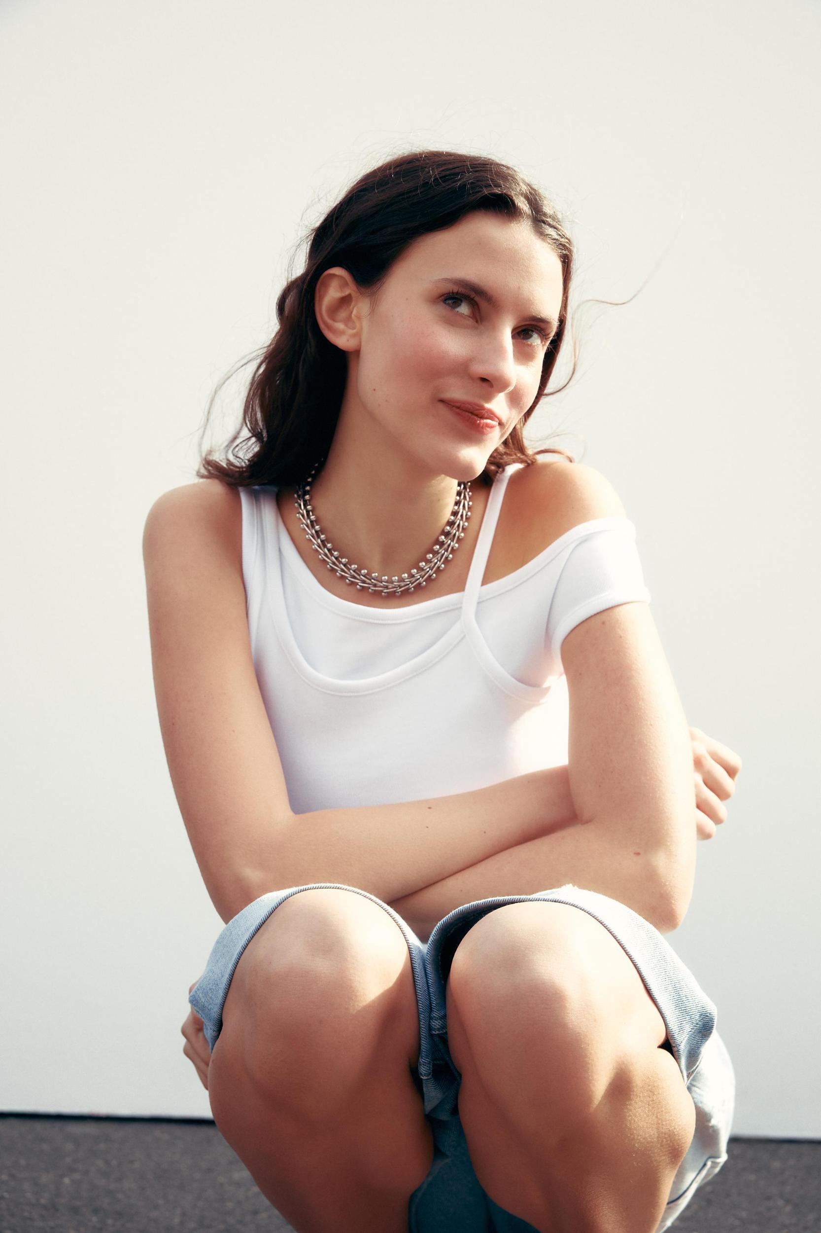 HALTER STRAP TOP Product Image