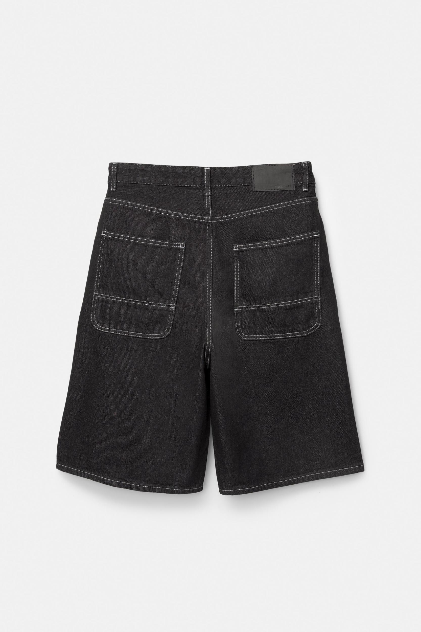 Black skater Bermuda shorts Product Image