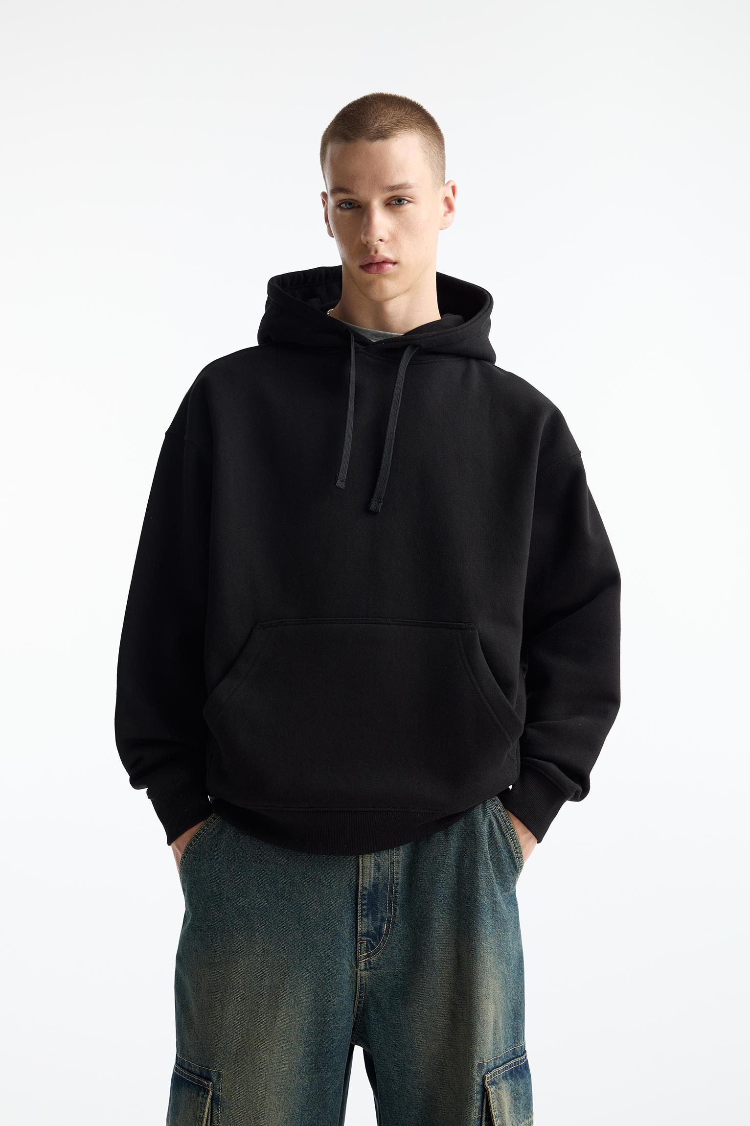 Basic hooded sweatshirt Product Image