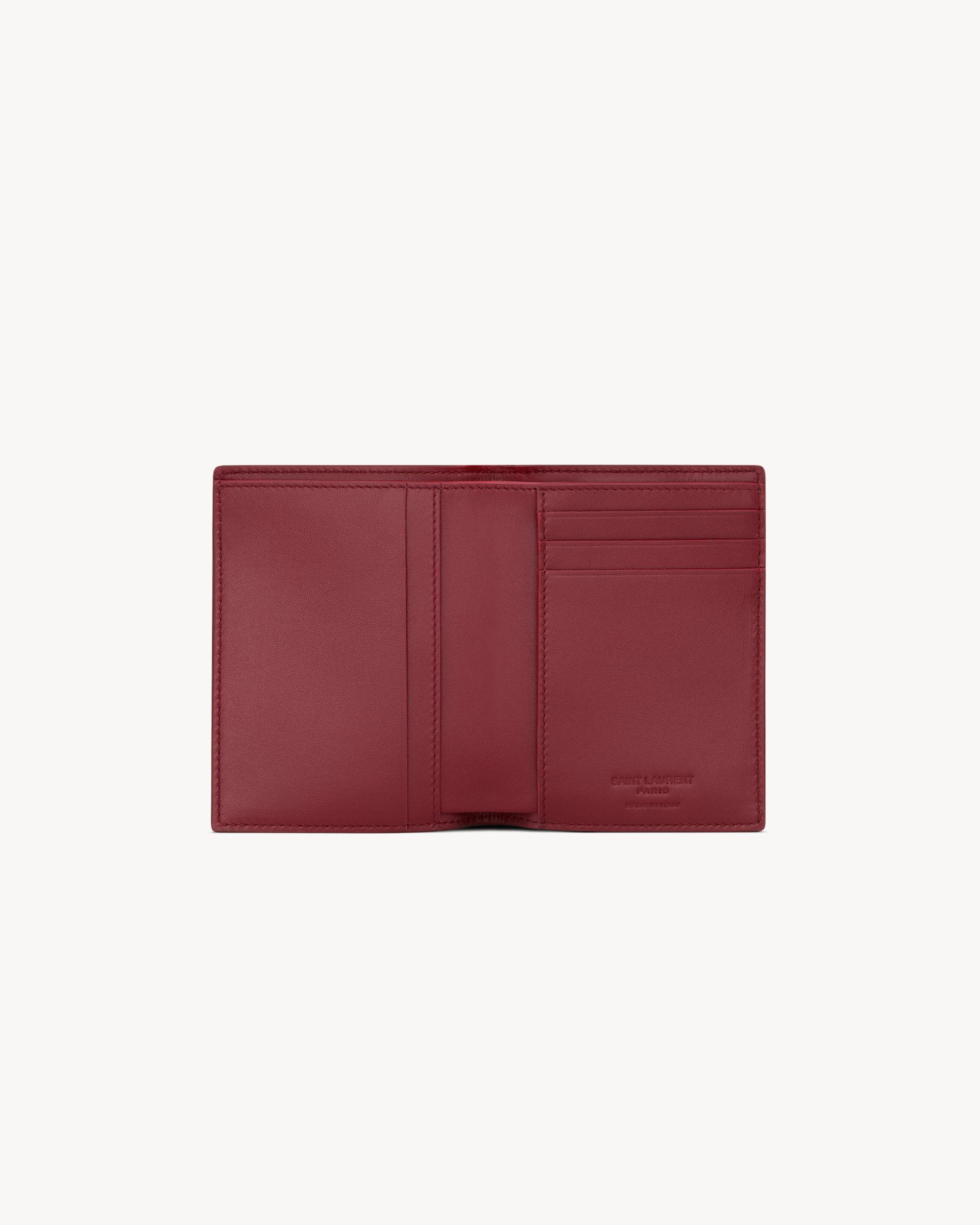 TINY CASSANDRE FRAGMENTS zip card case in grained leather Product Image