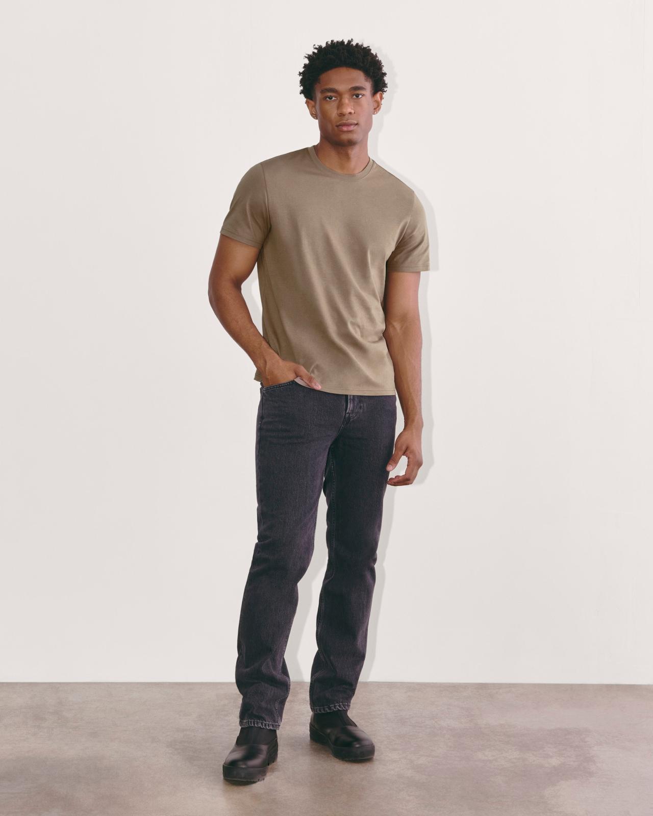 Mens Essential Organic Crew T-Shirt by Everlane Product Image