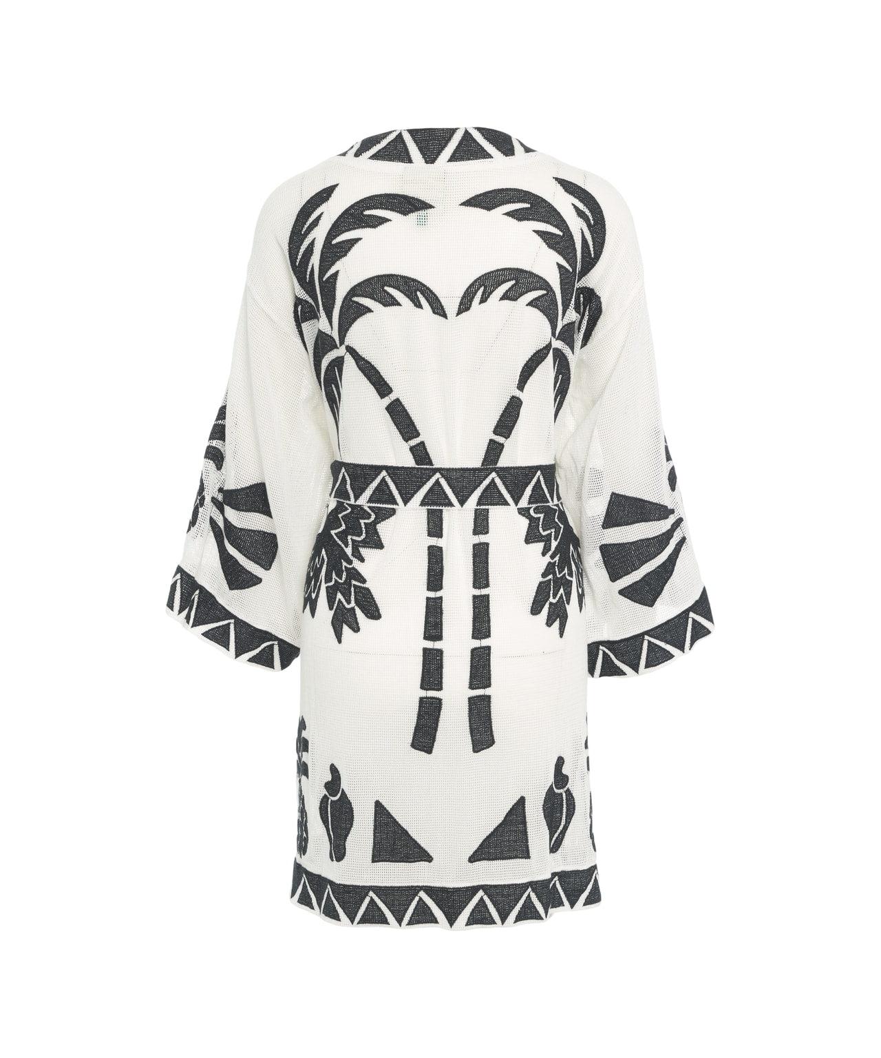 Kimono dress with pattern Product Image