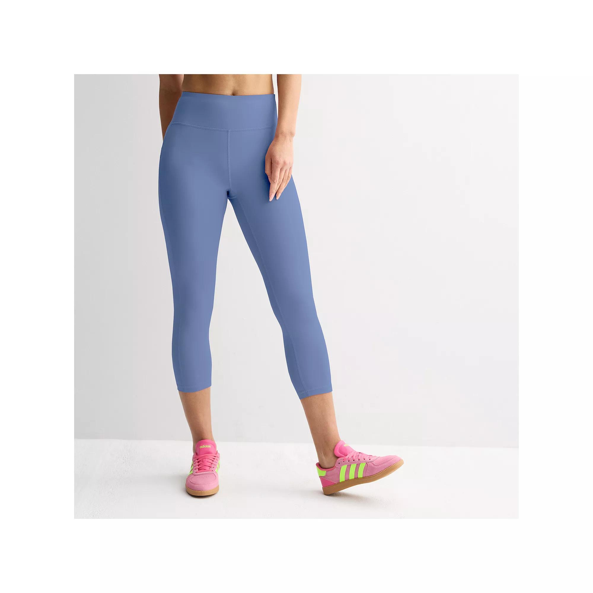 Women's Tek Gear® Ultrastretch Pocket High-Waisted Capri Leggings,  Product Image