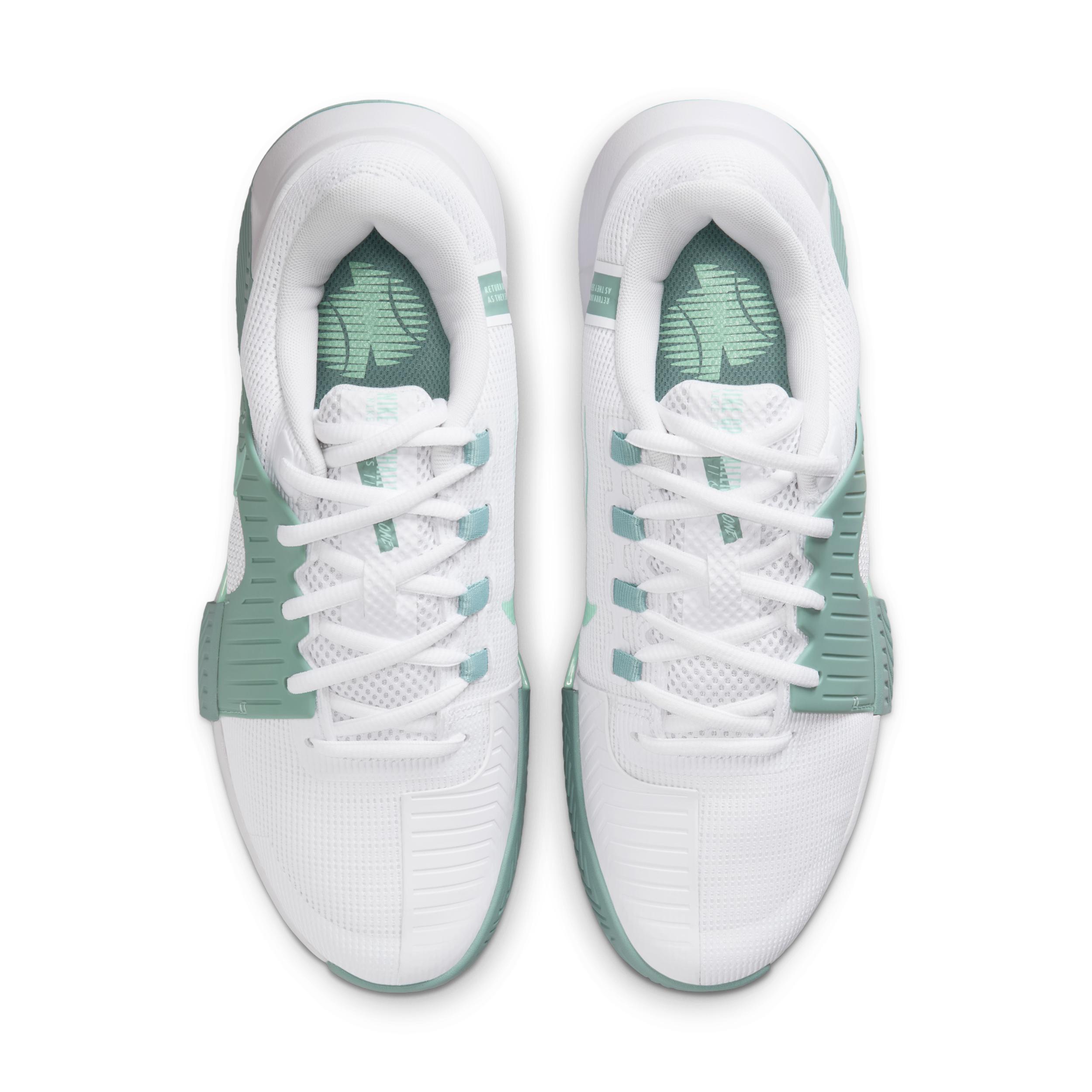 Nike Women's Zoom GP Challenge 1 Hard Court Tennis Shoes Product Image
