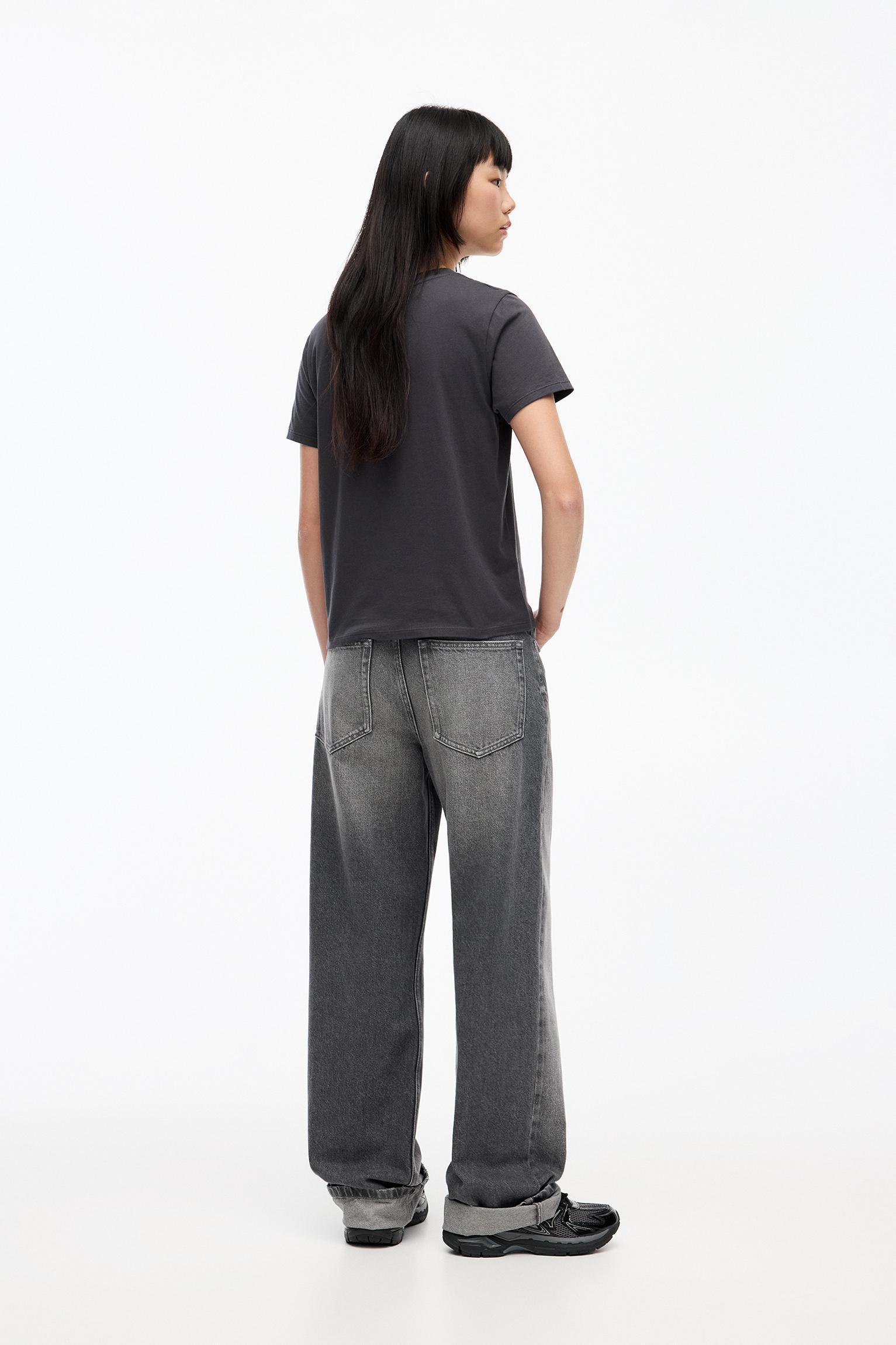 Retro flower T-shirt Product Image