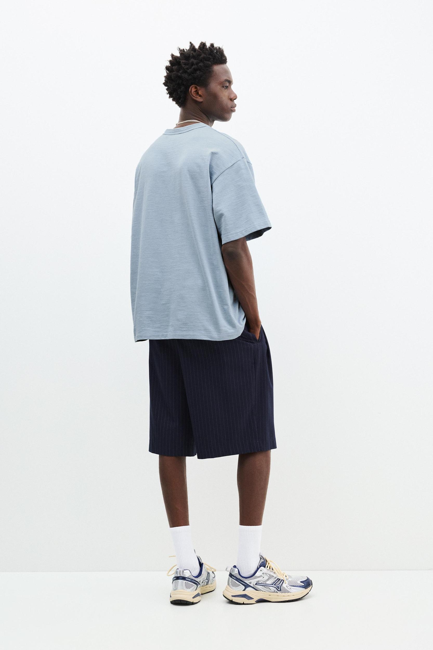 Short sleeve textured T-shirt Product Image