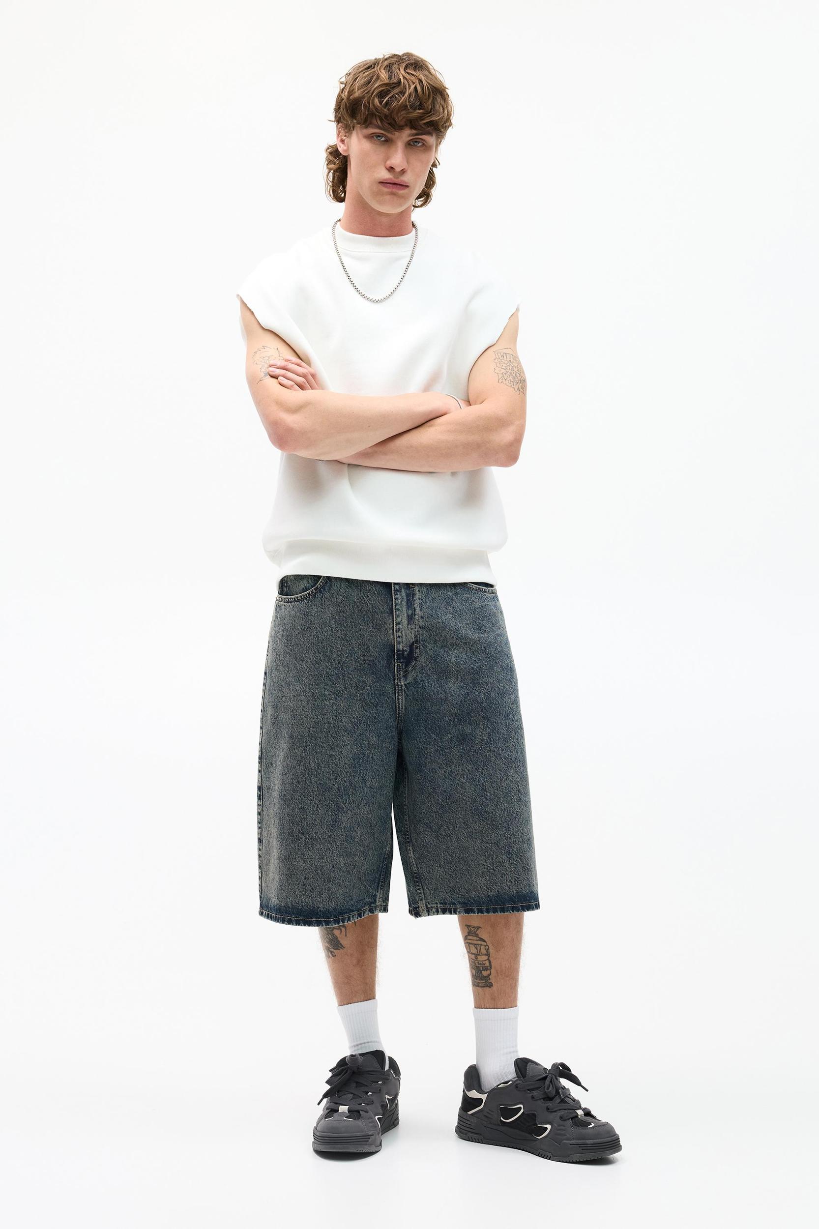 Skater jorts Product Image