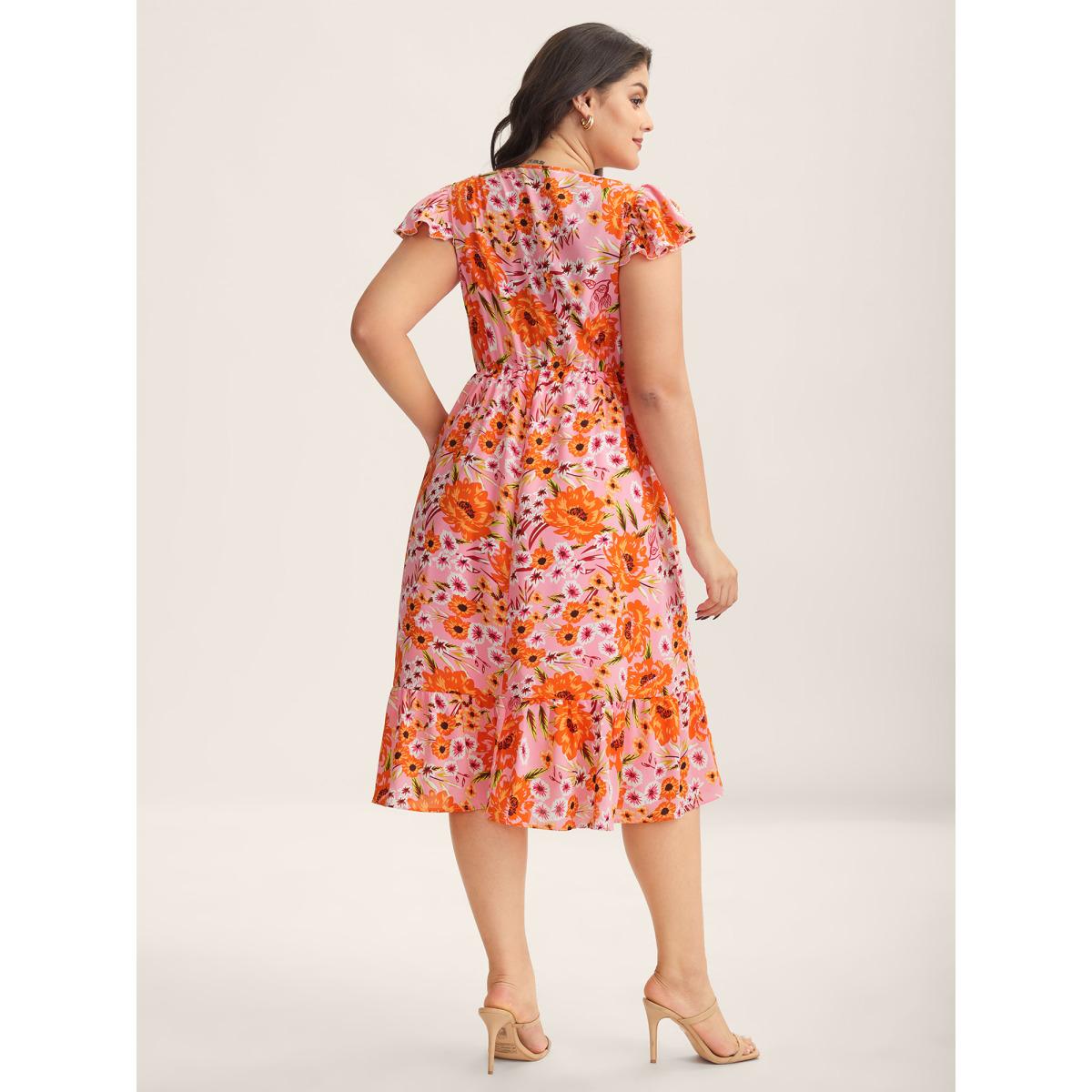 Plus Size Floral Print Flutter Sleeve Tiered Midi Dress Blush Women Square Neck Cap Sleeve Curvy BloomChic 26/4X Product Image