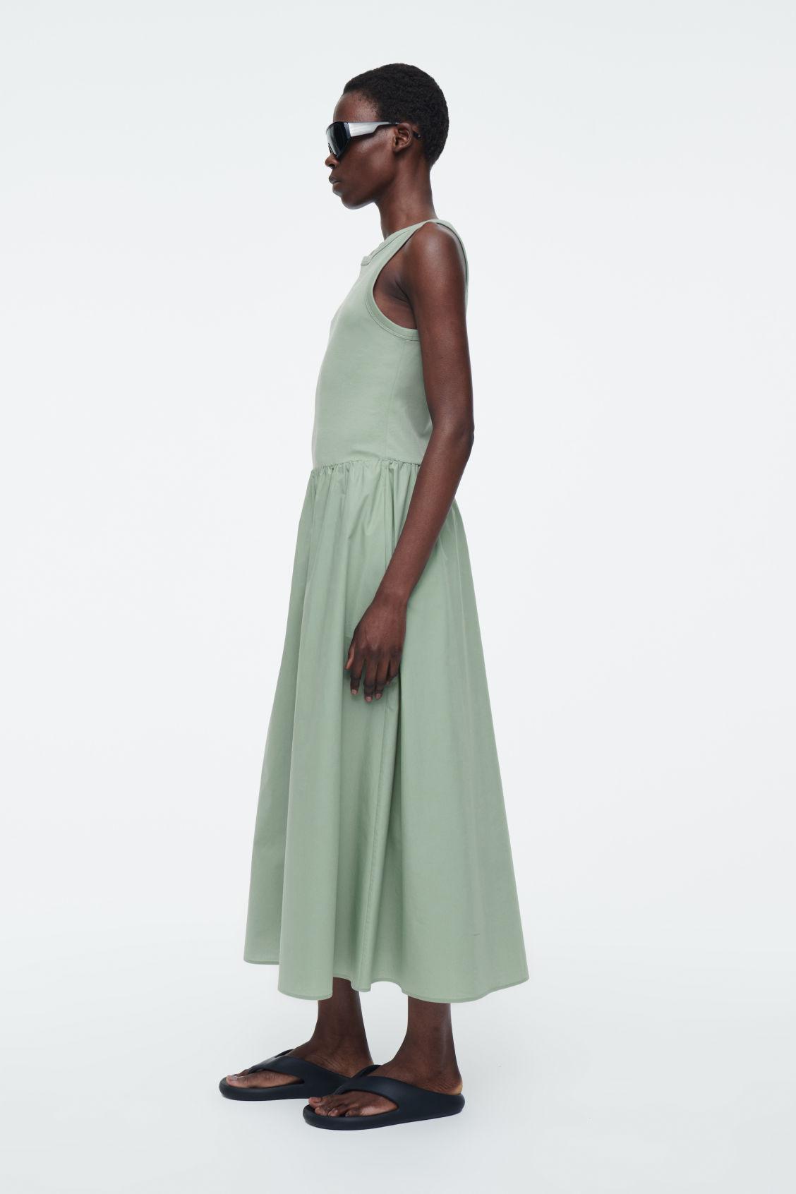 CONTRAST-PANEL MAXI DRESS Product Image