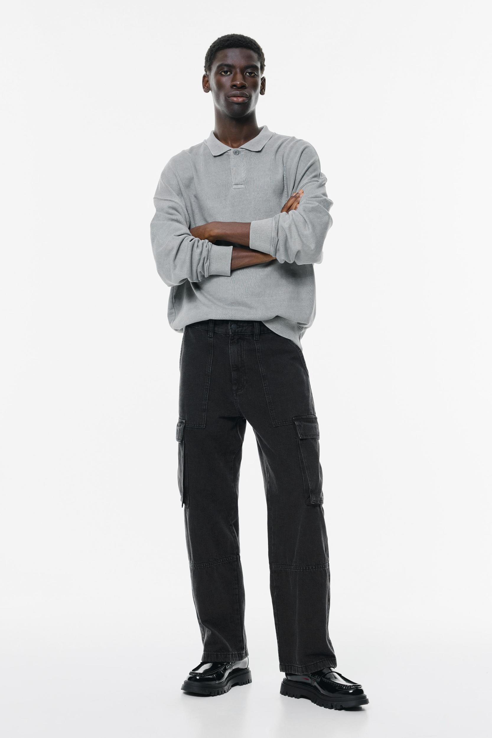Baggy cargo jeans Product Image