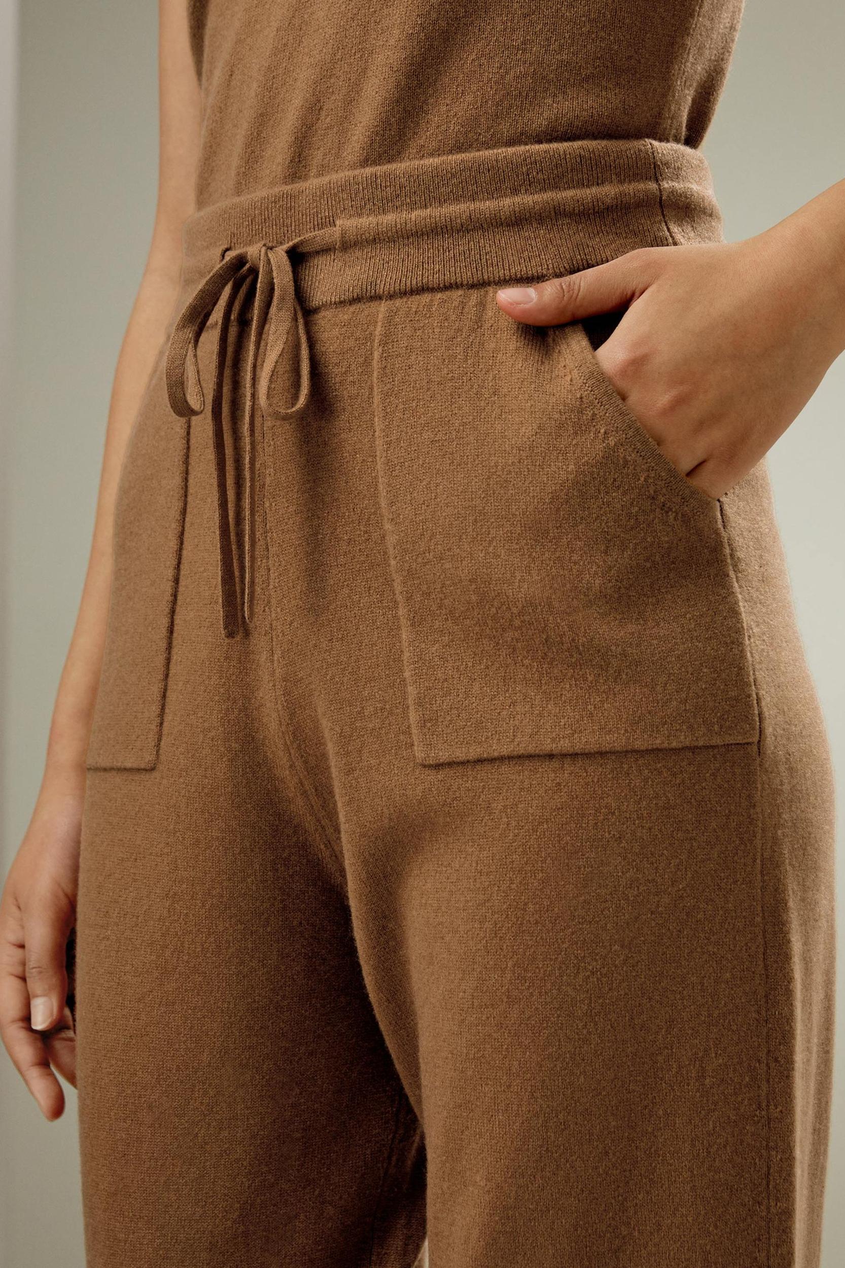 Pegged Cashmere Pants with Drawstrings Product Image