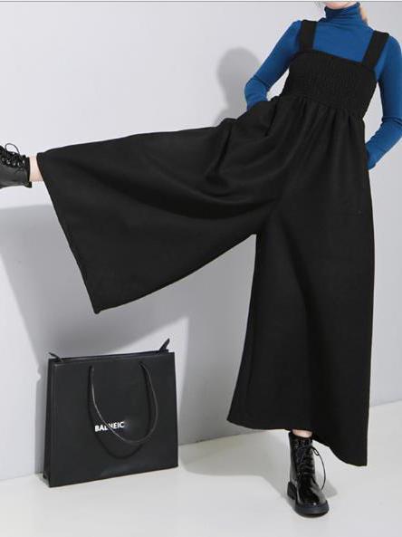 Loose Elegant Cotton Jumpsuit Product Image