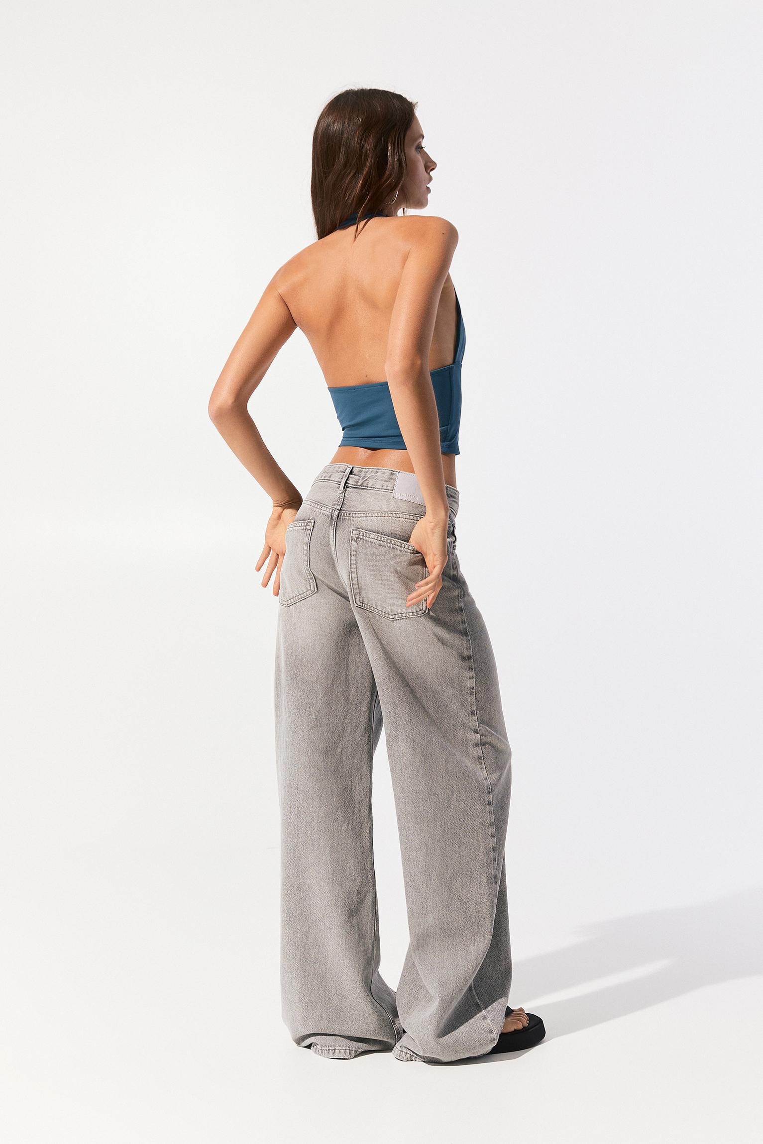 Open-back halter top Product Image