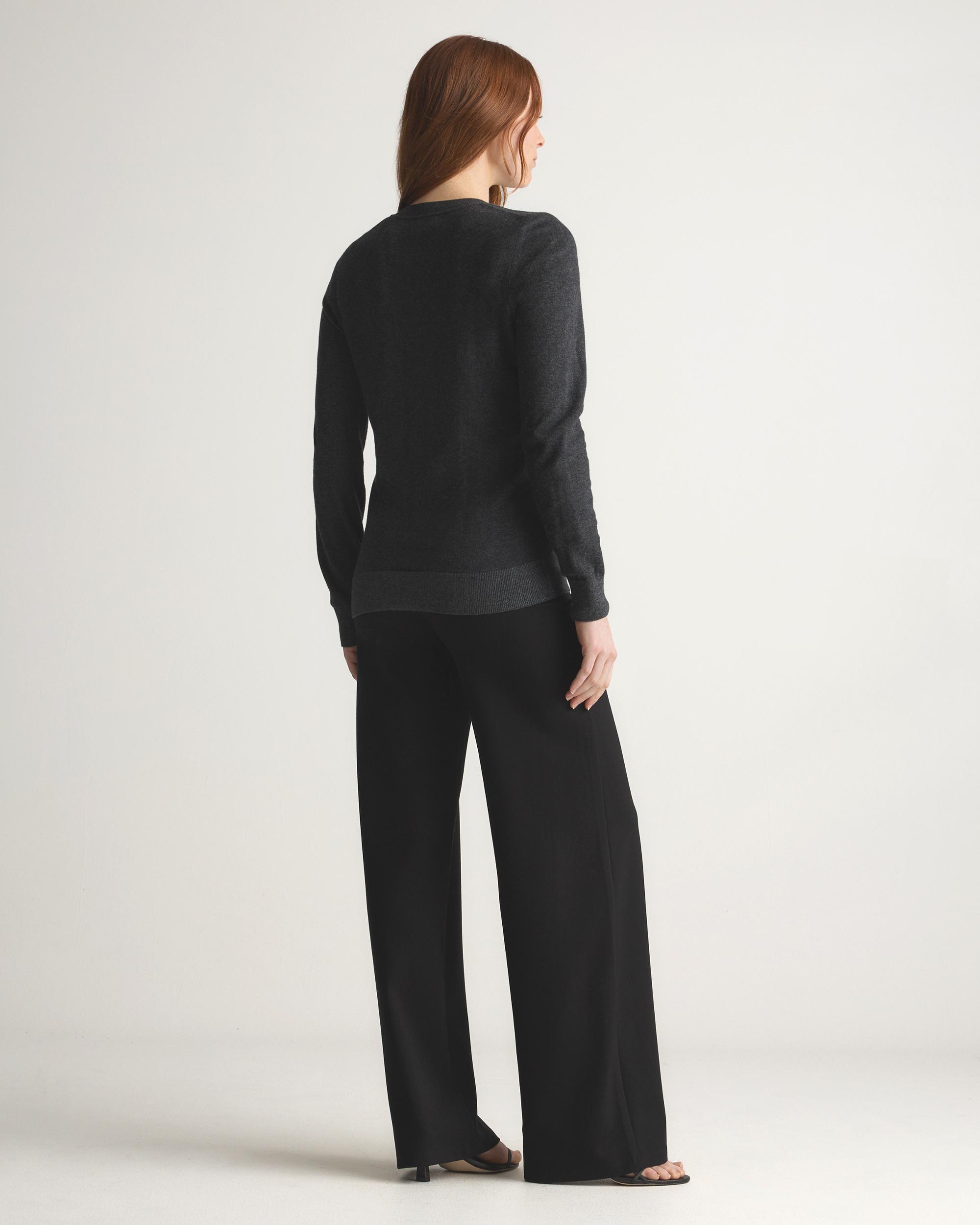 Quince | Women's Lightweight Cotton Cashmere V-Neck Sweater Size XL, Organic Cotton Product Image