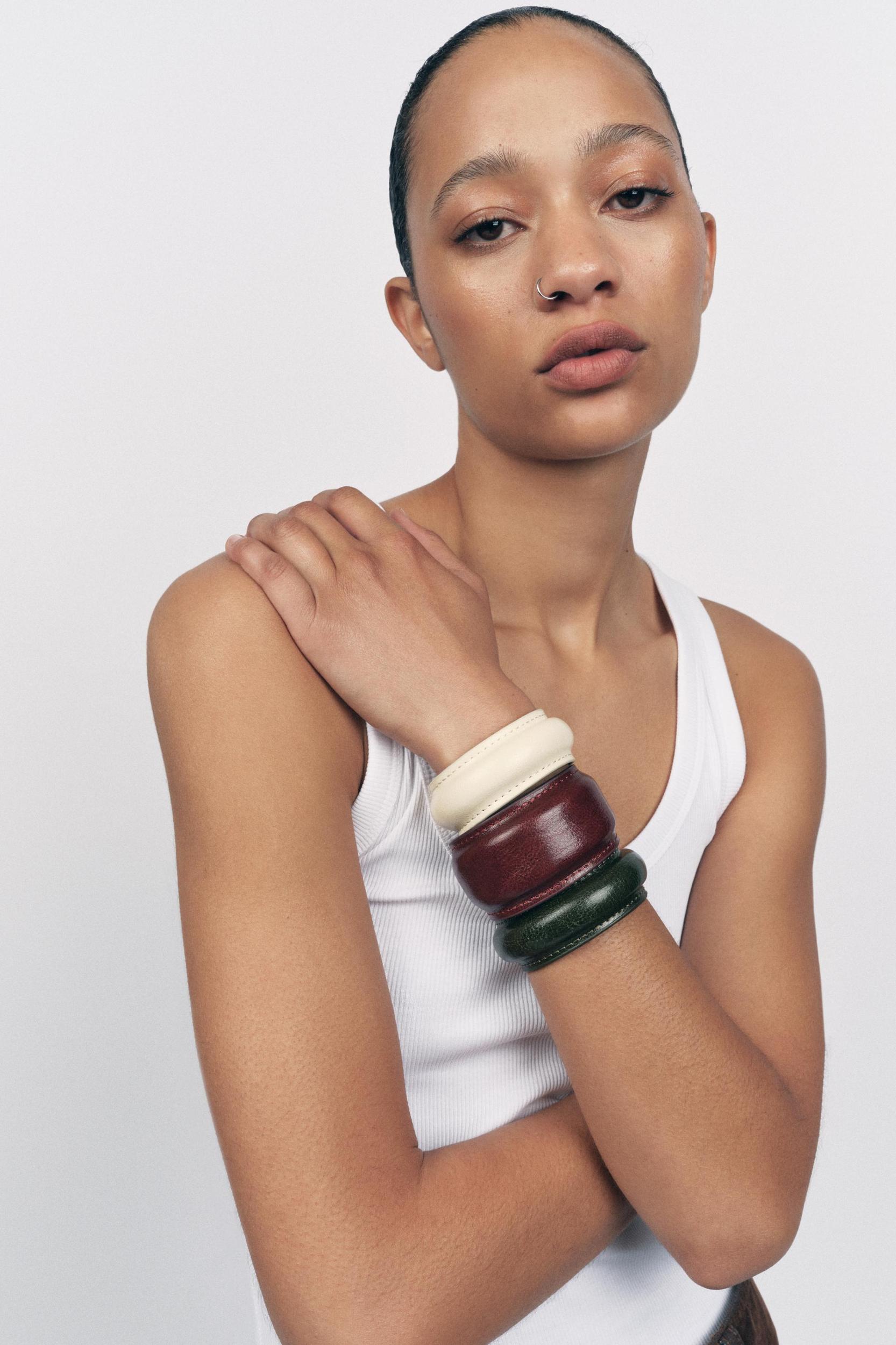 PACK OF 3 LEATHER BRACELETS Product Image