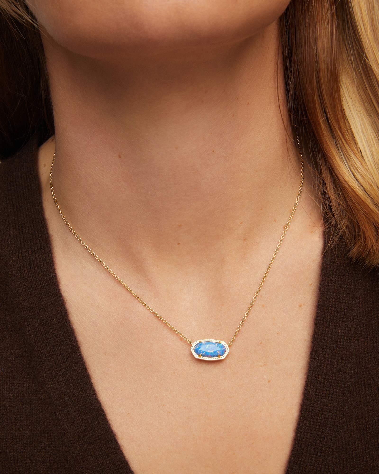 Elisa Gold Short Pendant Necklace Product Image