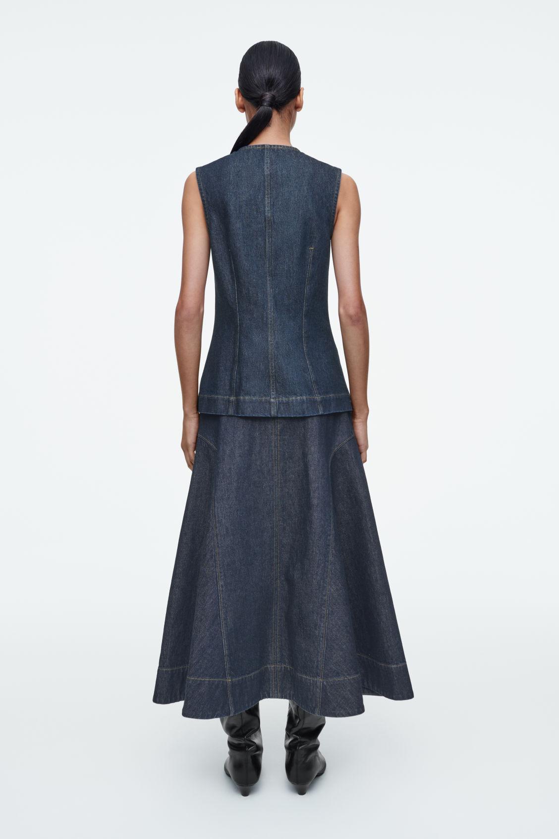 SLEEVELESS DENIM TOP Product Image