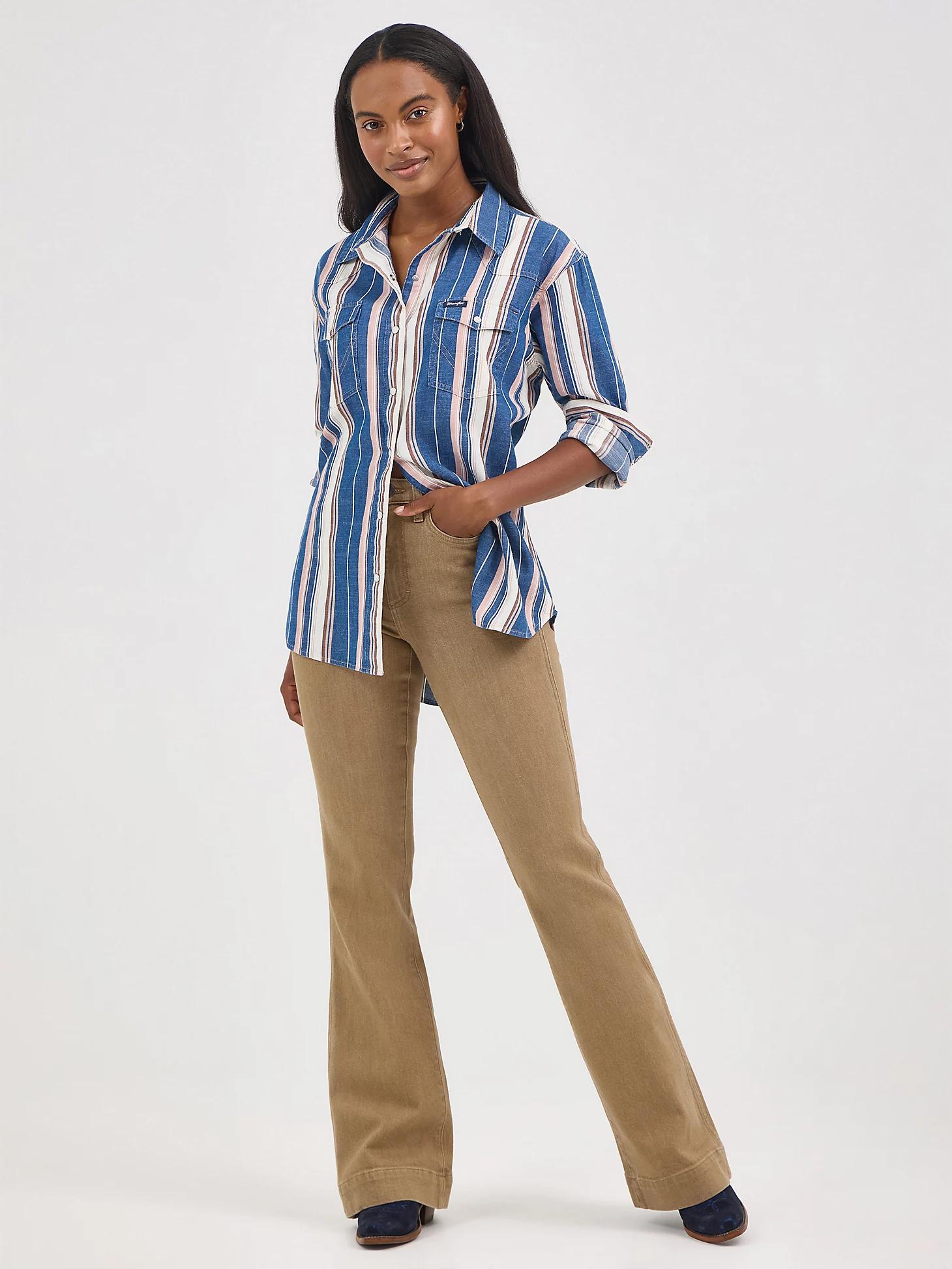 Women's Wrangler Retro® Boyfriend Western Snap Shirt in Brushpopper Product Image