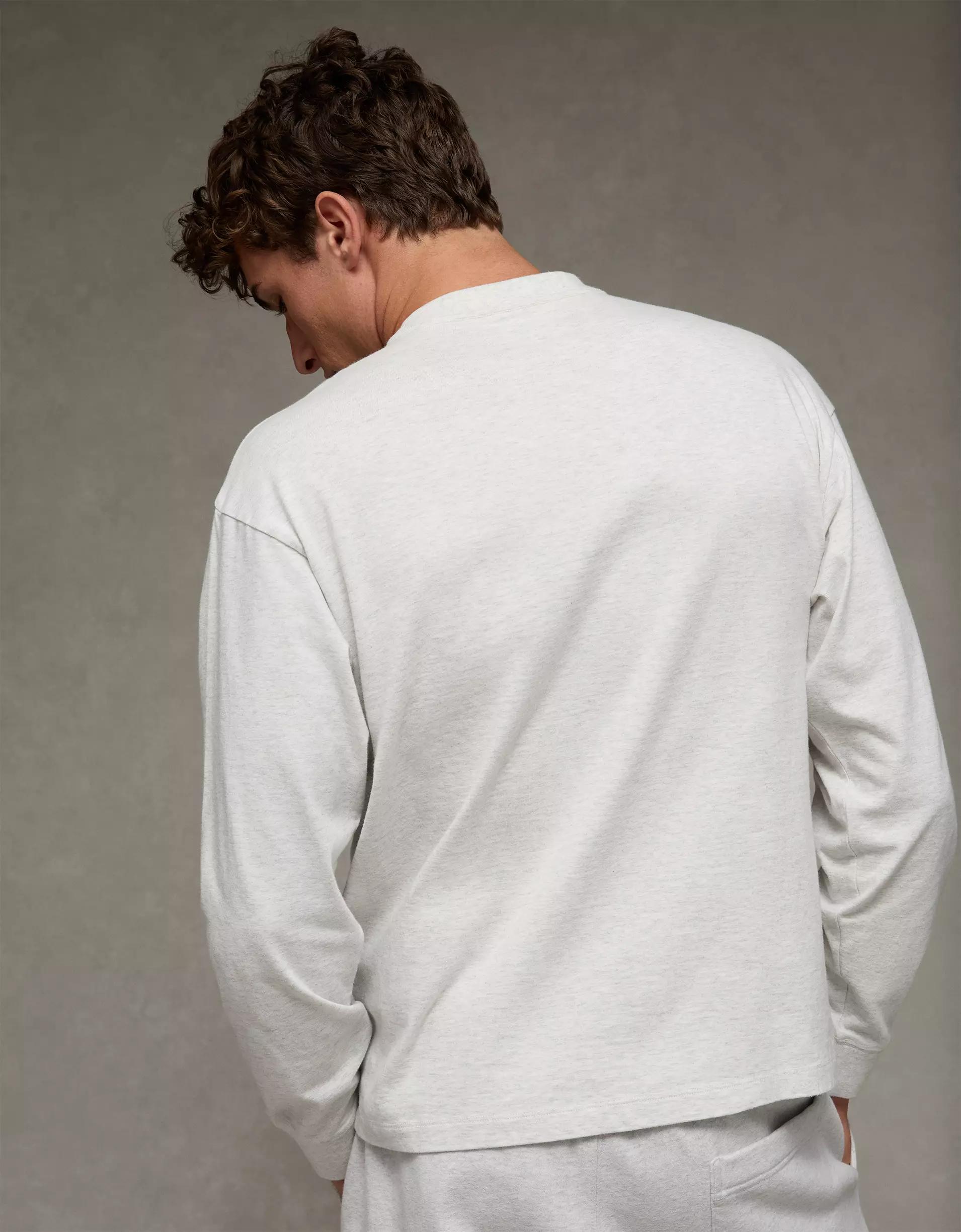 AE Boxy Long Sleeve Graphic T-Shirt Product Image