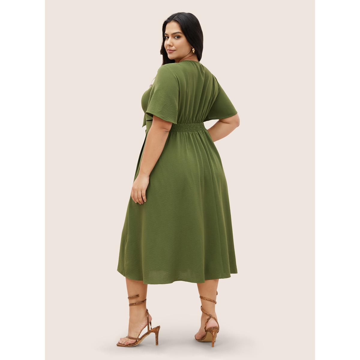 Plus Size Plain Tie Knot Button Detail Shirred Dress ArmyGreen Women At the Office Tie knot V-neck Short sleeve Curvy Midi Dress BloomChic 18-20/2X Product Image