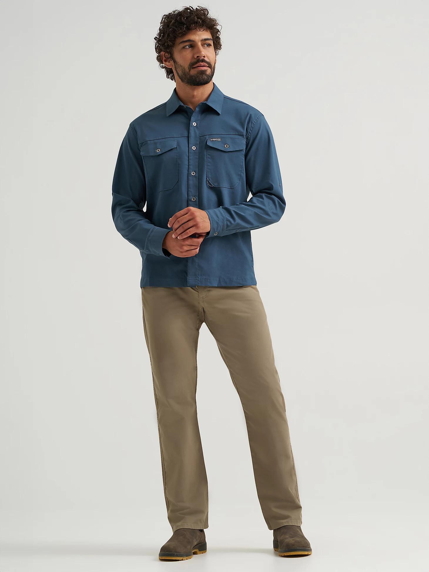 Men's Outdoor Stretch Solid Shirt in Midnight Navy Product Image