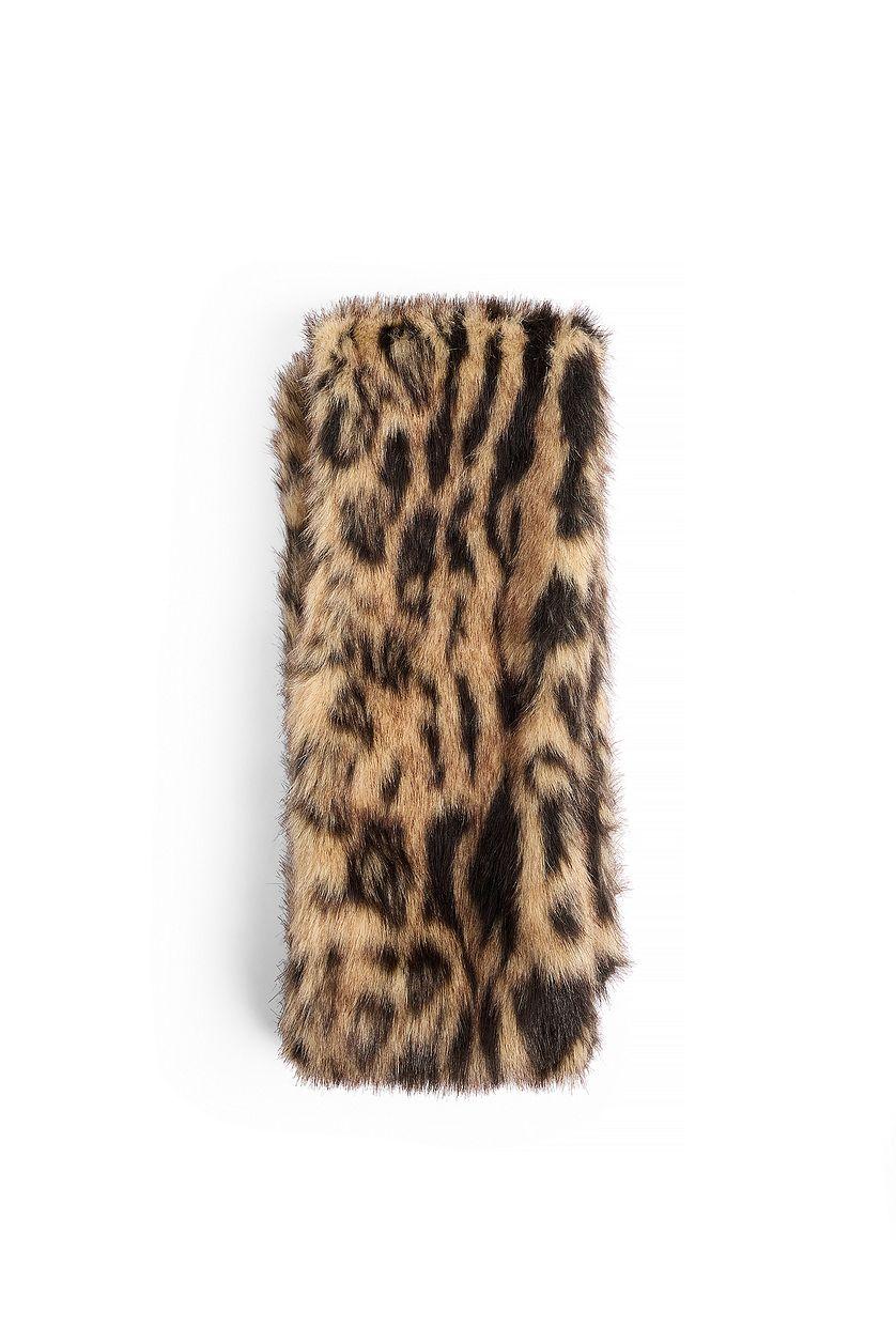 Leo Faux Fur Scarf Product Image