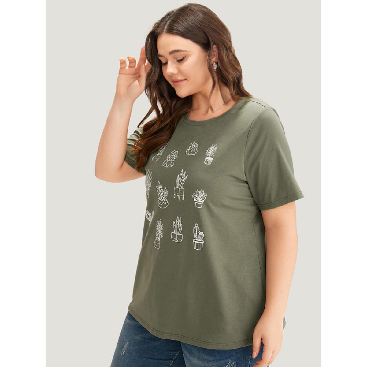 Plus Size Plants Print Round Neck T-shirt ArmyGreen Women Casual Printed Natural Flowers Dailywear T-shirts BloomChic 22-24/3X Product Image