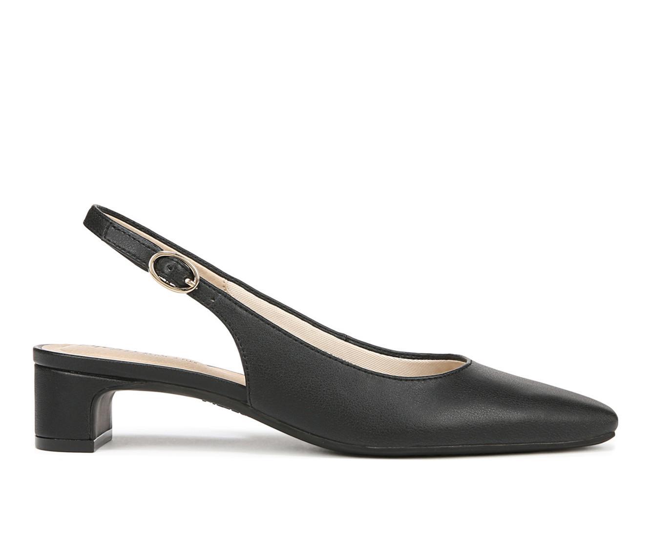 Women's LifeStride Lorena Pumps Product Image