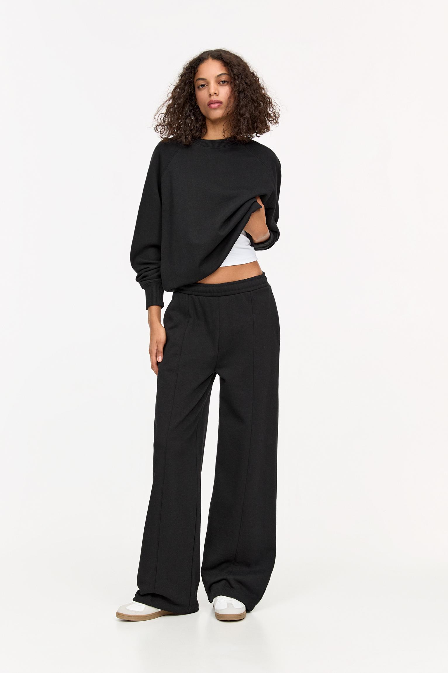 Wide leg tracksuit pants Product Image