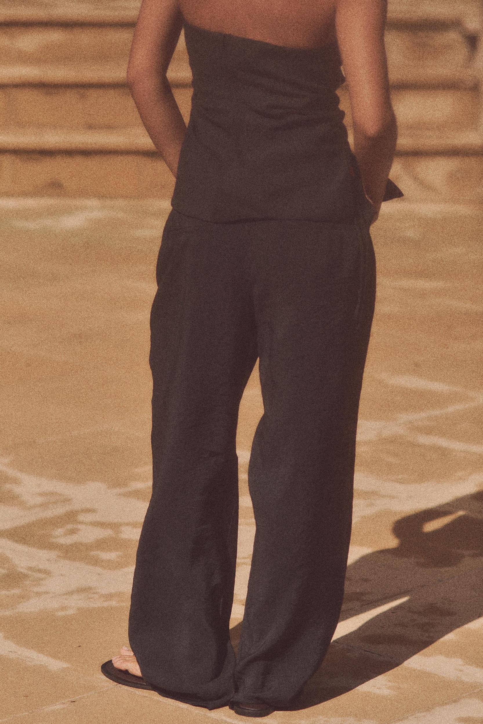 FLOWY PANTS Product Image